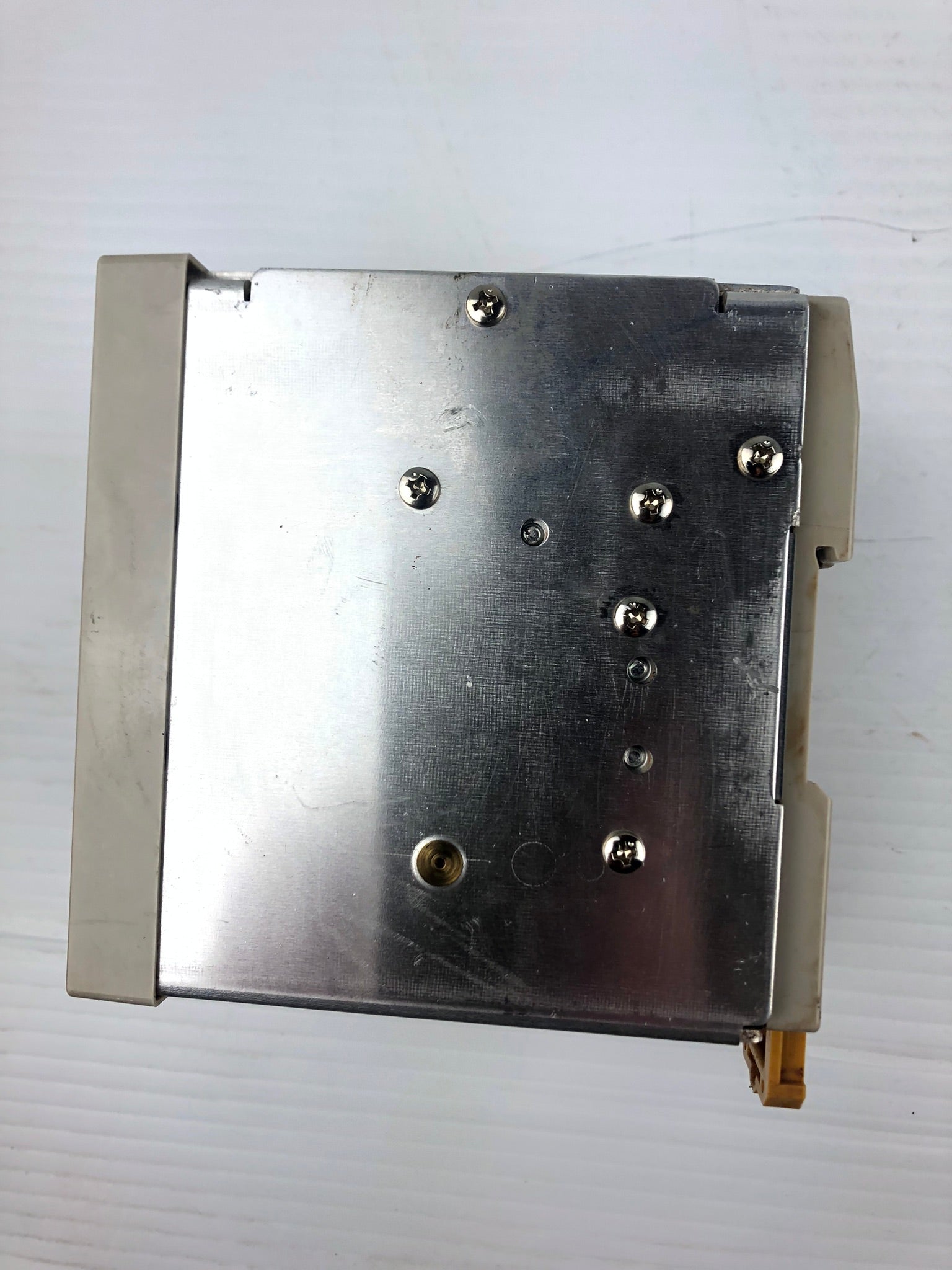 Omron S8VS-24024A Power Supply Input 50/60Hz AC100-240V 3.8A Output DC24V 10A