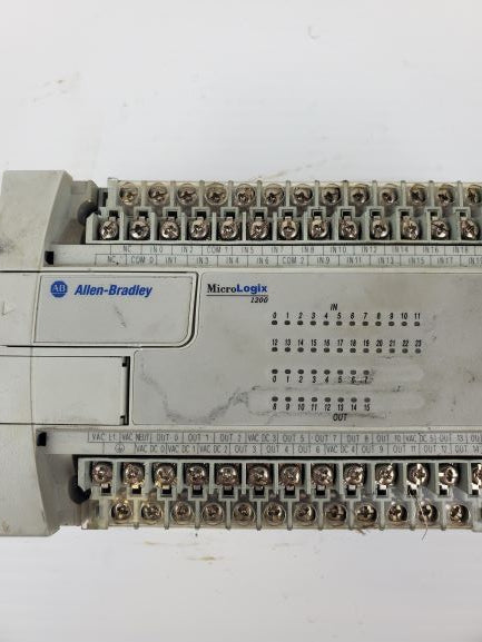 Allen Bradley 1762-L40AWAR MicroLogix 1200 Series C Point Controller PLC