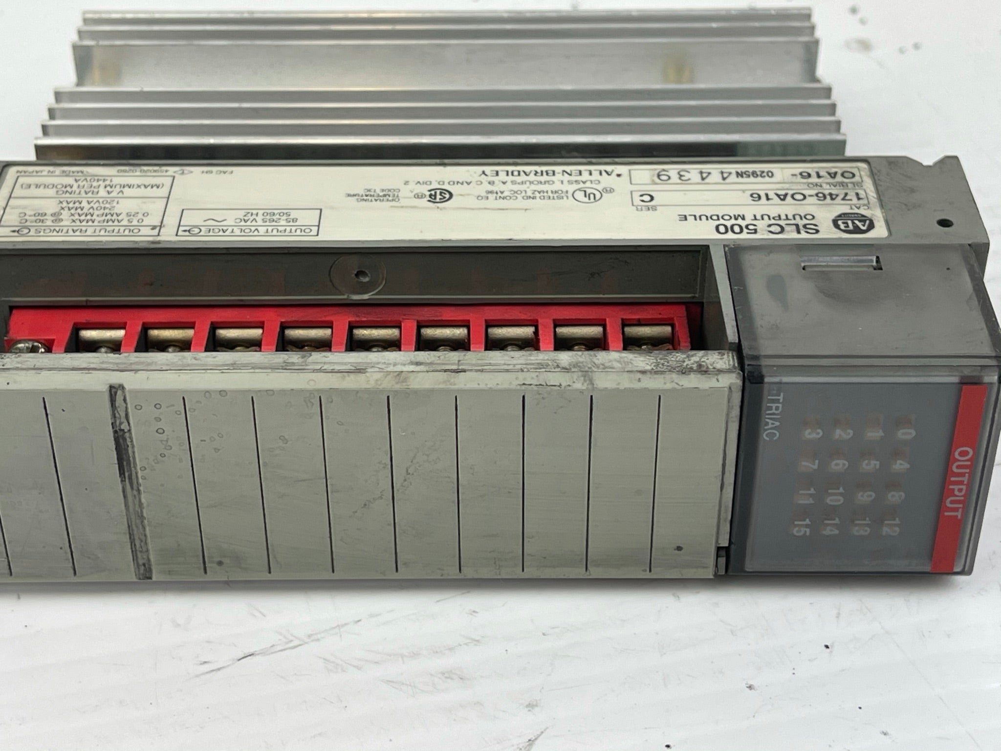 Allen-Bradley 1746-OA16 Series C PLC Output Module