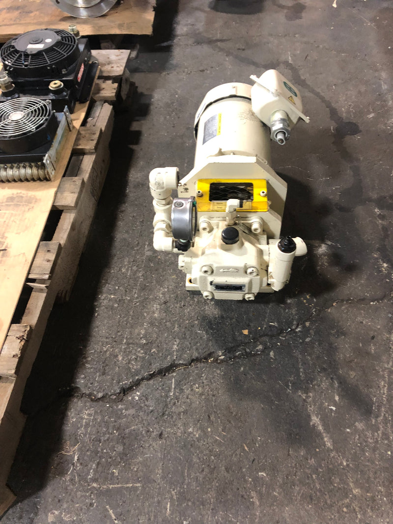 Mitsubishi Super Line SF-HRF Motor w/ Nachi Variable Vane Pump VDC-1B-1A3-20