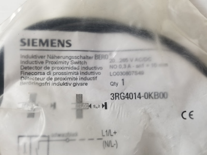 Siemens 3RG4014-0KB00 Inductive Proximity Sensor NIB