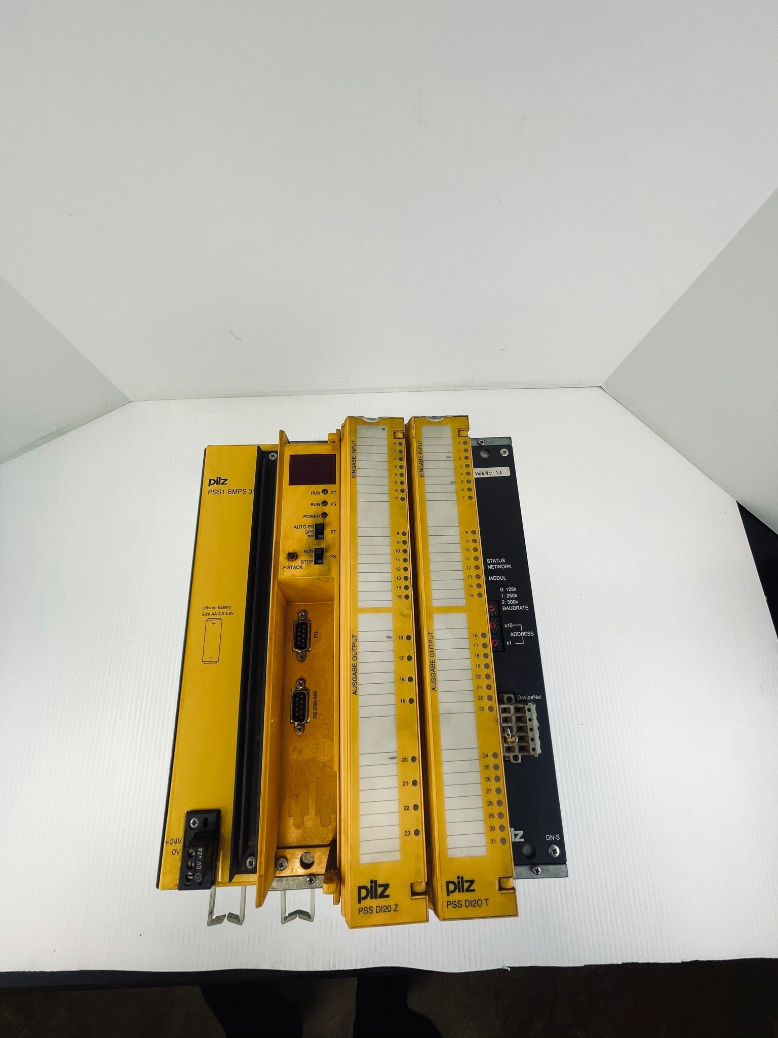 Pilz Module Rack Assembly PSS1 BMPS 3/1 PSS CPU 2 PSS DI20 Z PSS DI20 T DN-S
