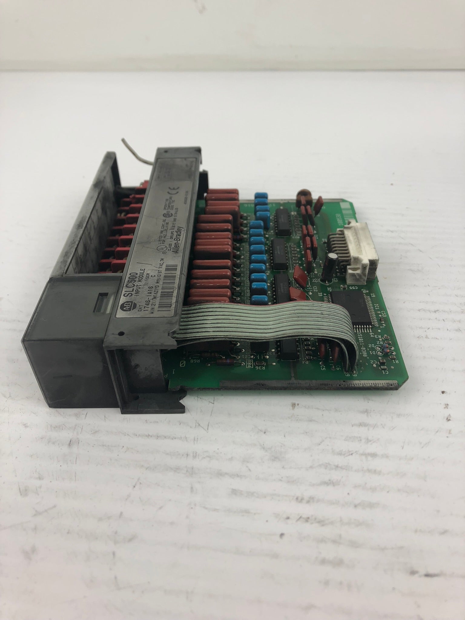 Allen-Bradley 1746-IA16 Input Module Series C SLC 500 - With Door
