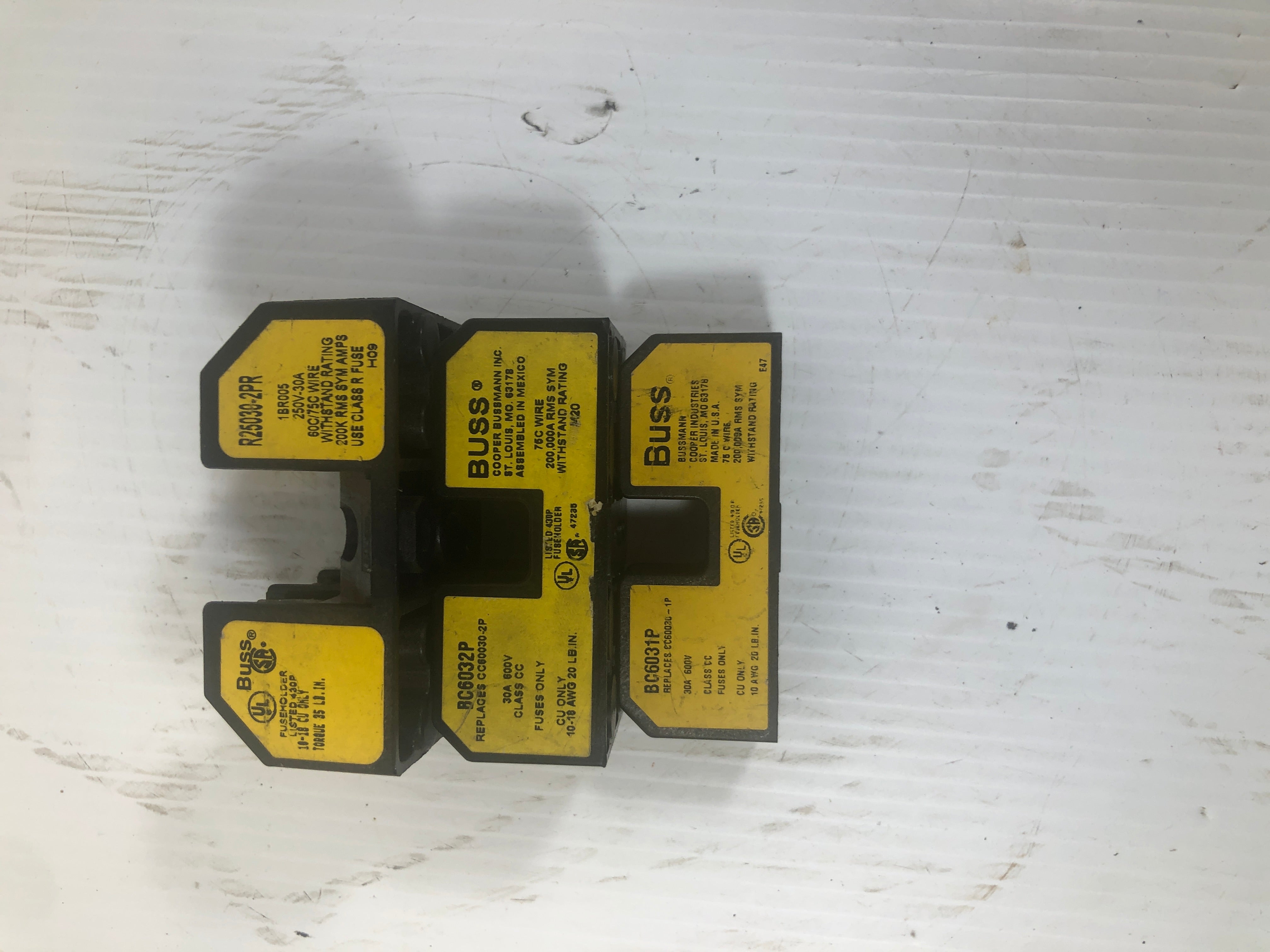 Buss BC6031P BC6032P R25030-2PR Fuse Holder - Lot of 3