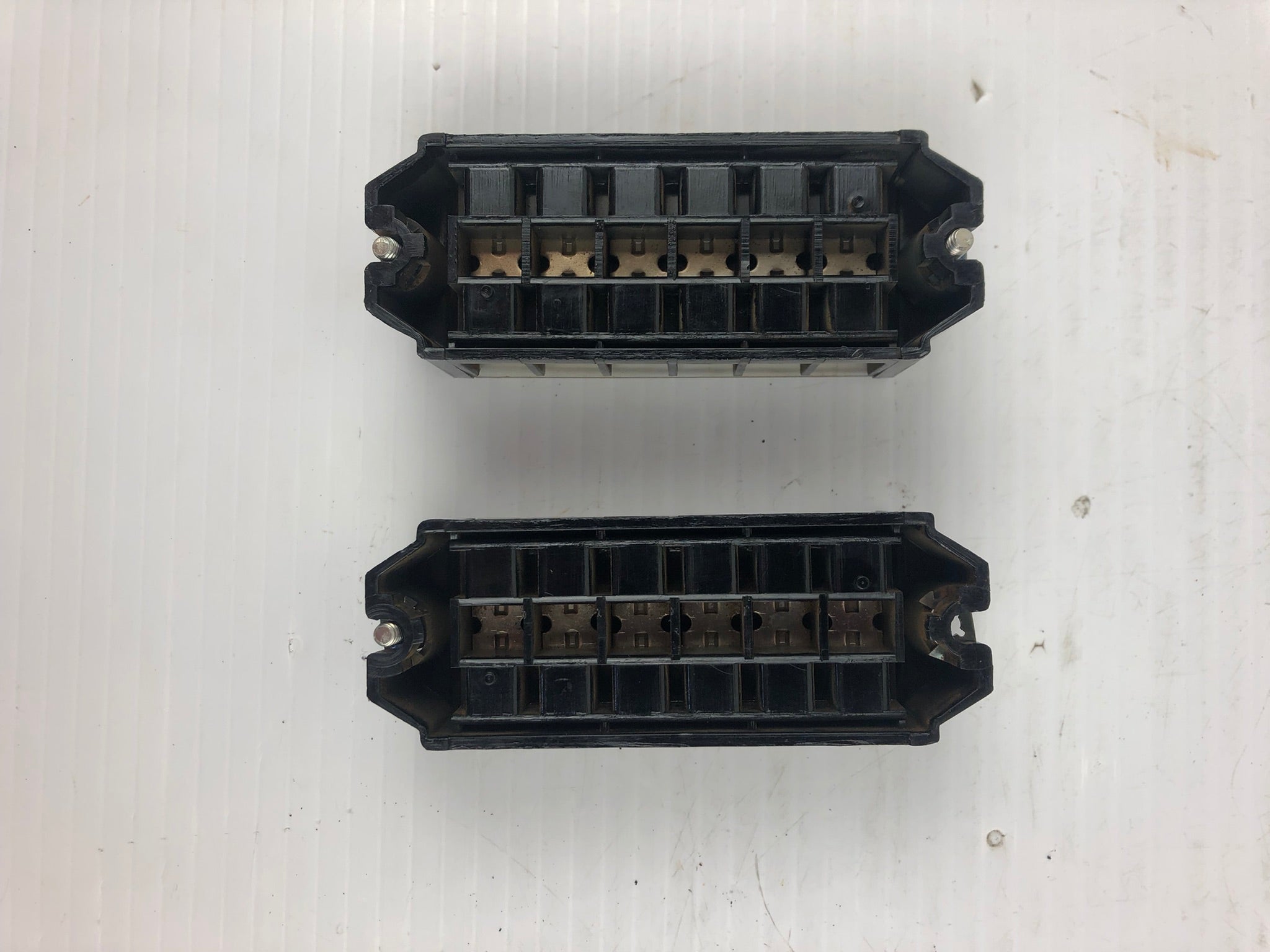 Yoshida Electric Terminal Block JTP30 30A (Lot of 2)