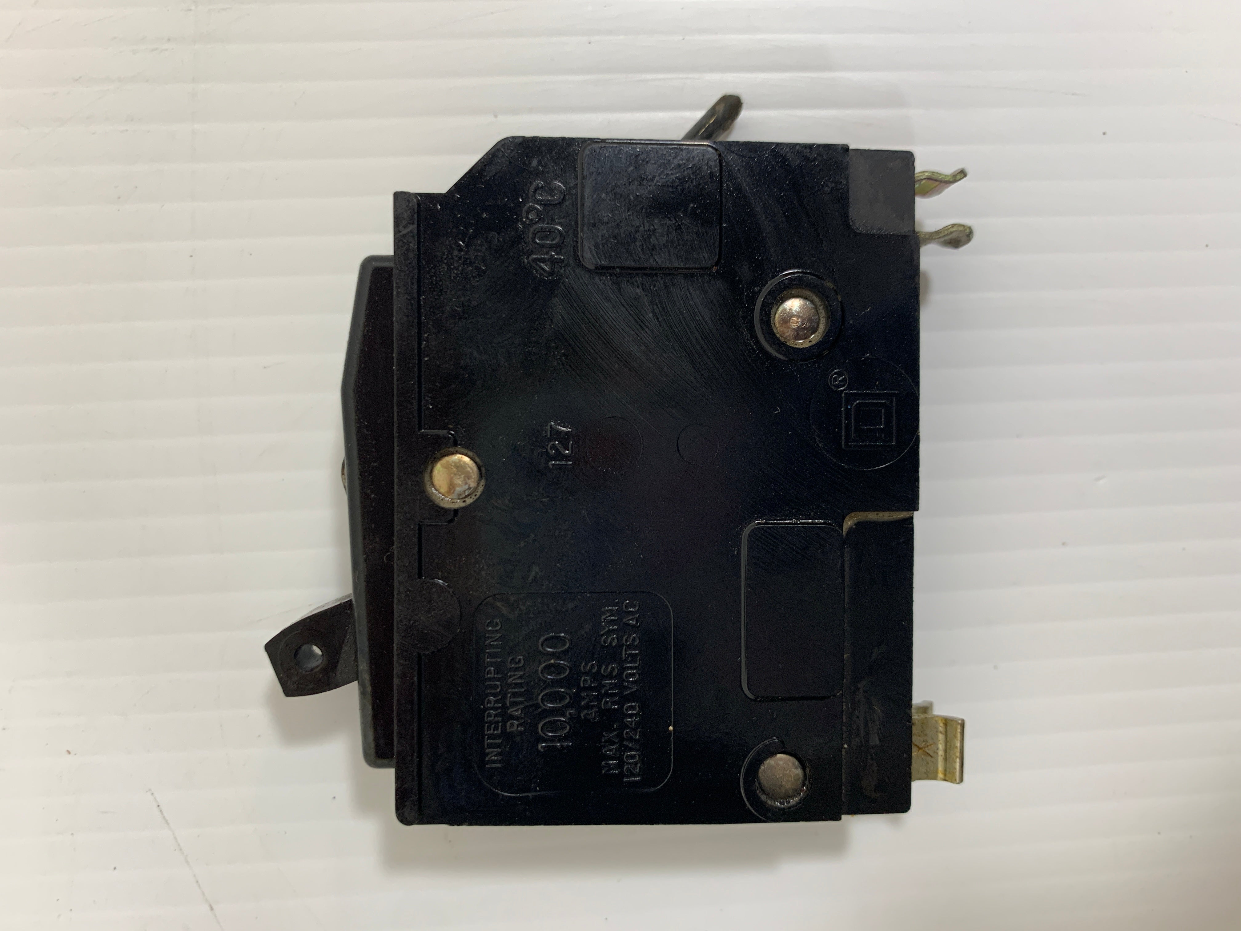 Square D 20 Amp Circuit Breaker 120/240 Volts