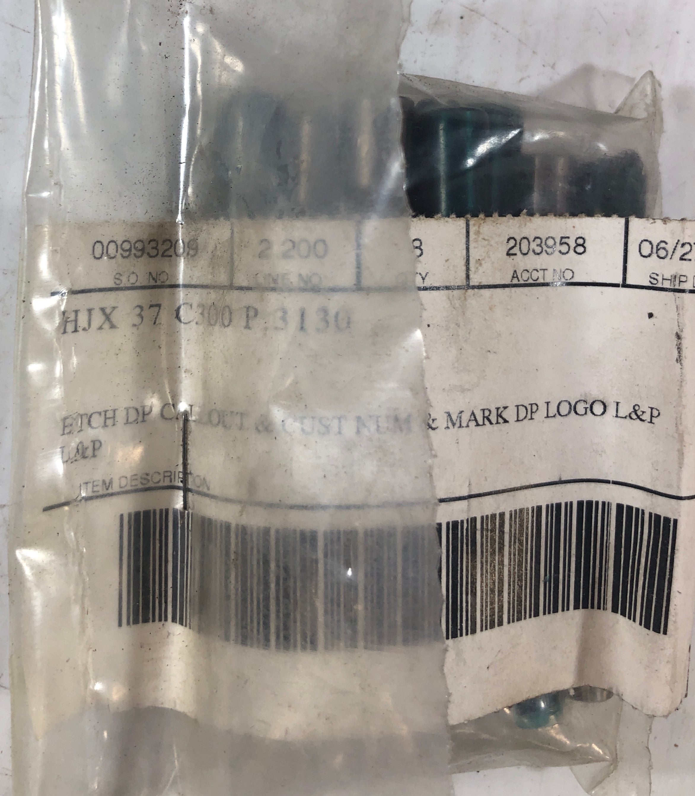 Dayton Versatile Kommercial Press Fit Ball Lock HJX37C300 Box of 8