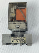 Allen Bradley 700-HA32A1 Series D Relay and 700-HN125 Series A Base
