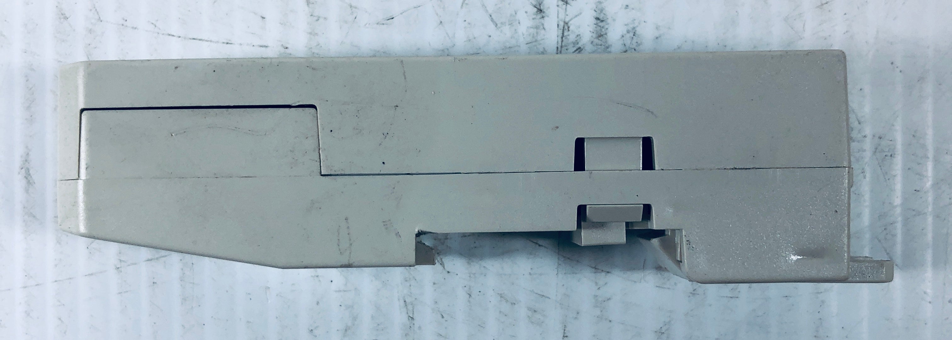 ABB Cable Adapter Bus Outlet 3BSE008536R1 TB806