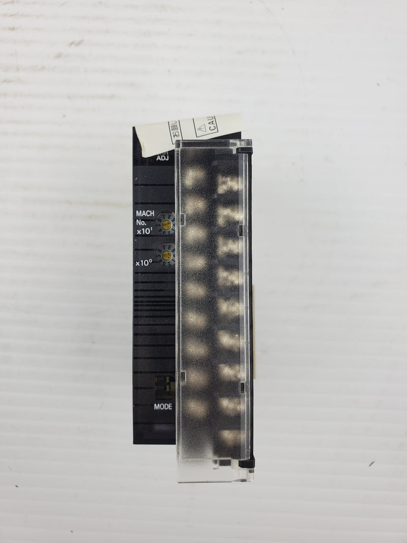 Omron CJ1W-AD041-V1 A/D Unit 4 Points 1-5V/4-20mA 0-5V, 0-10V, -10-+10V