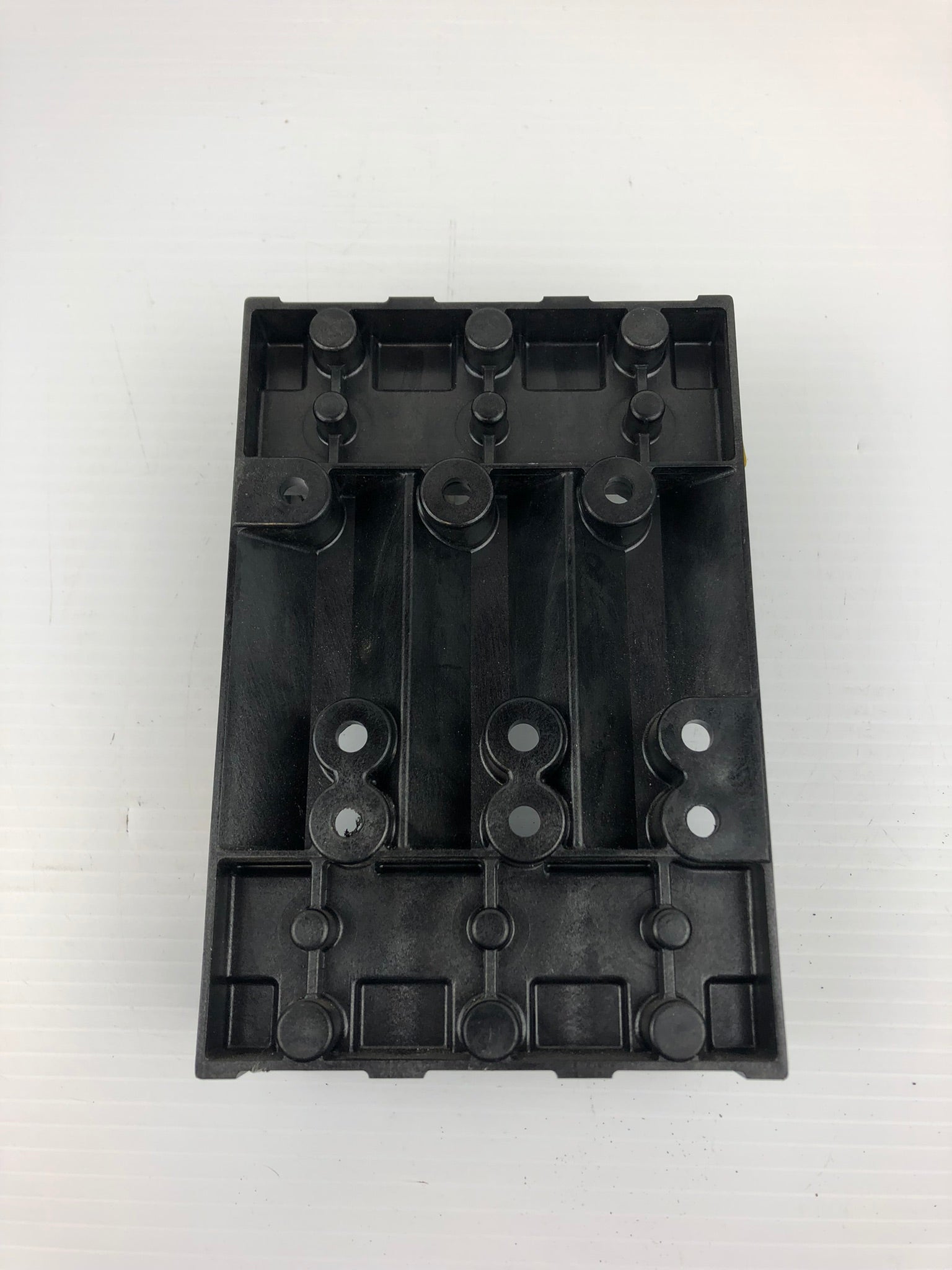 Buss R60060-3CR 3 Pole Fuse Holder