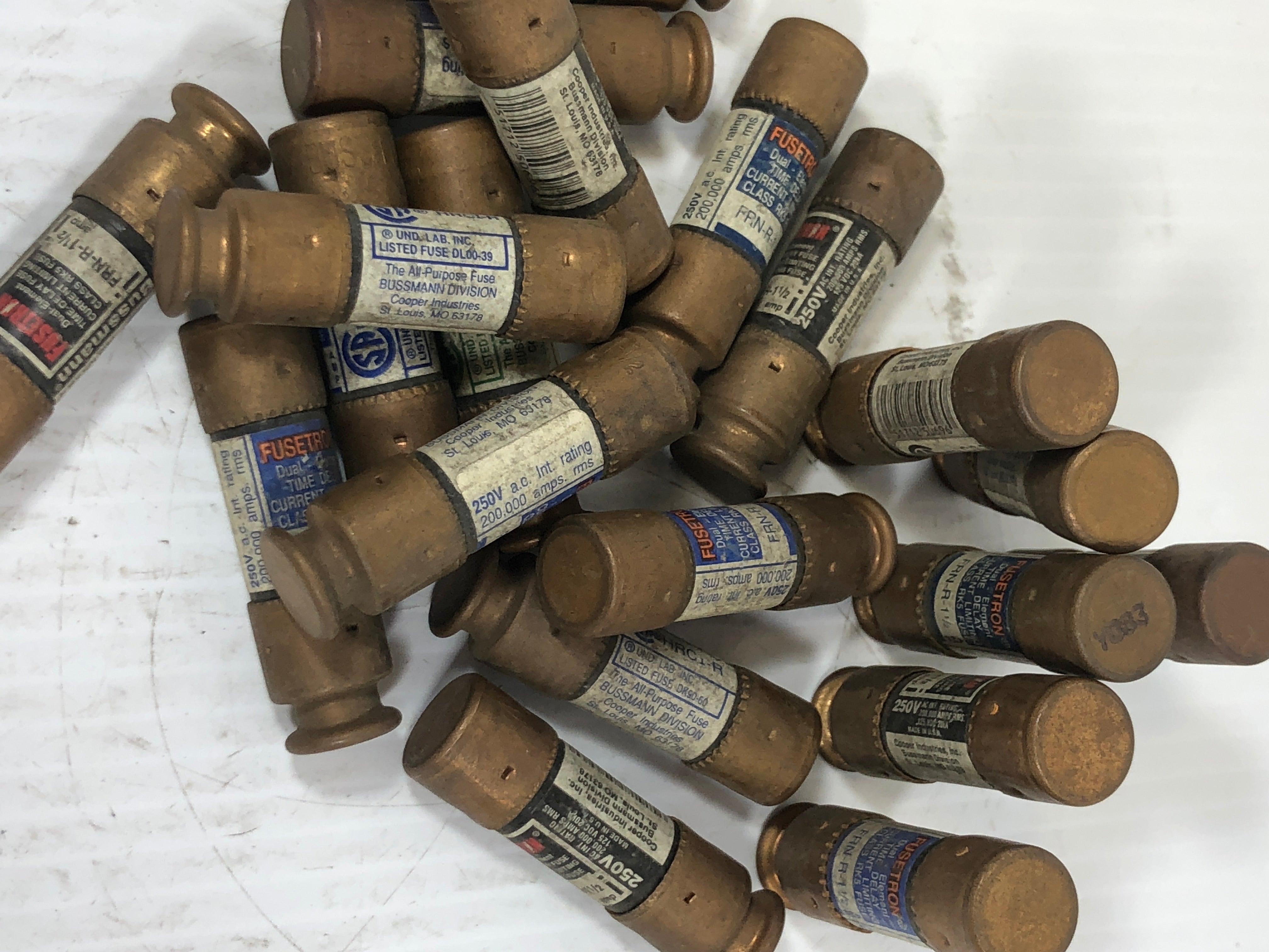 Buss Fusetron FRN-1-1-1/2 Fuse - Lot of 20