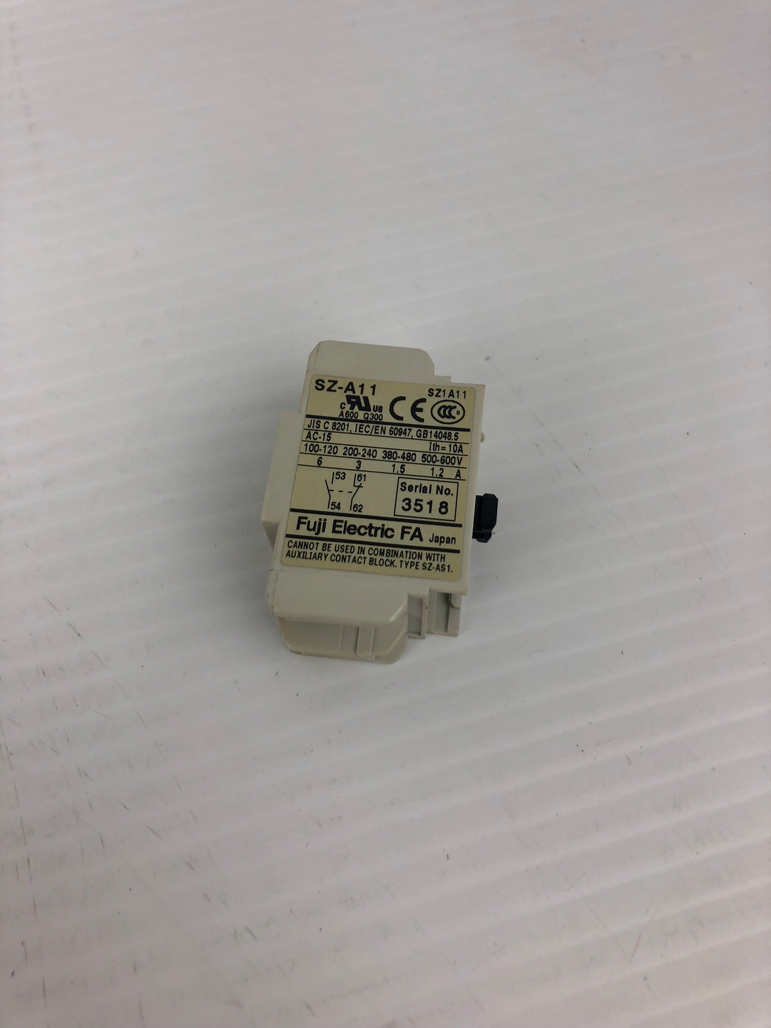 Fuji Electric SZ-A11 Auxiliary Contact Block SZ1A11