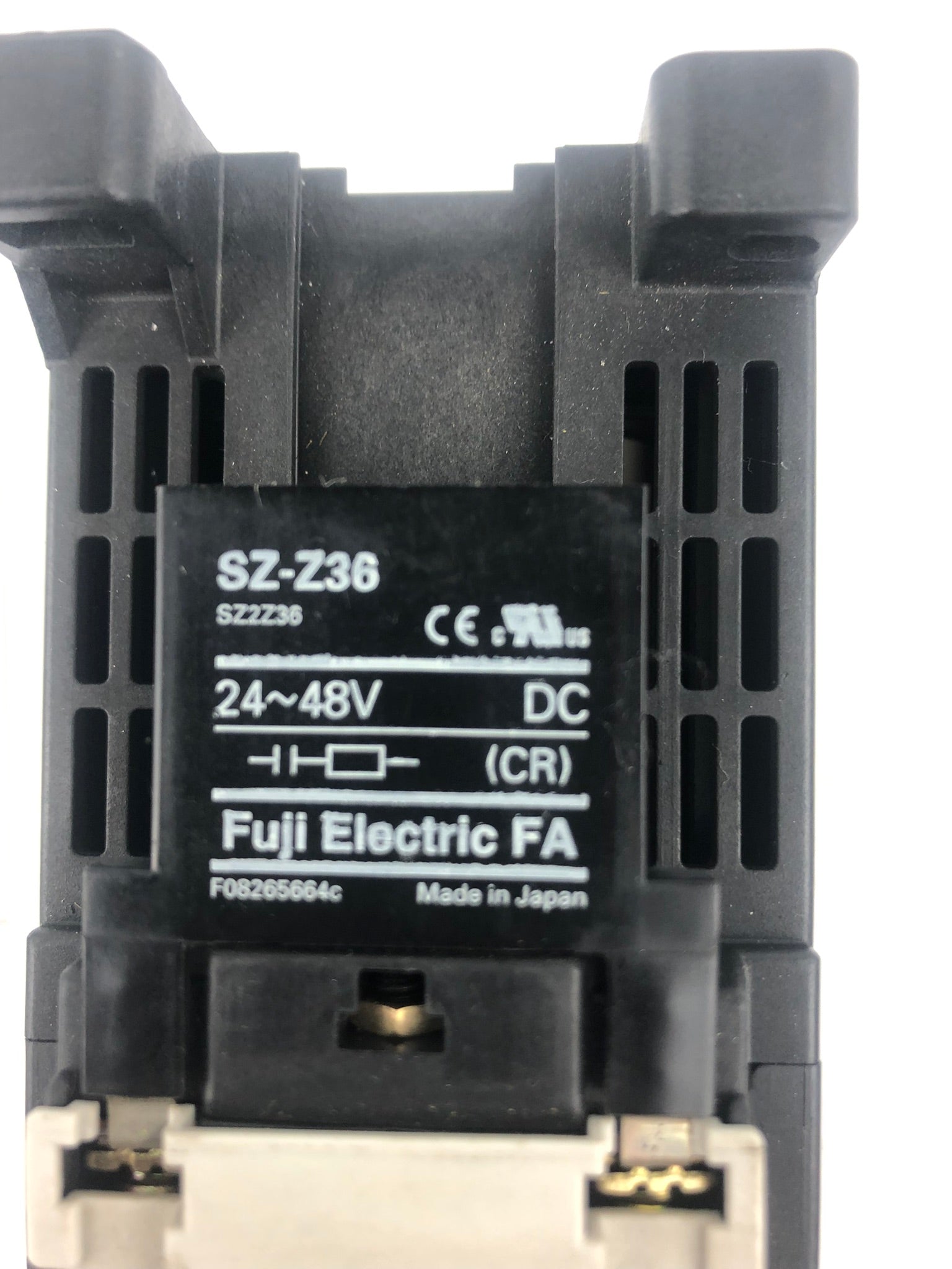 Fuji Electric SC-E1G SE 32AG Contactor Fuji SZ-A22/T Auxiliary Fuji SZ-Z36 Coil