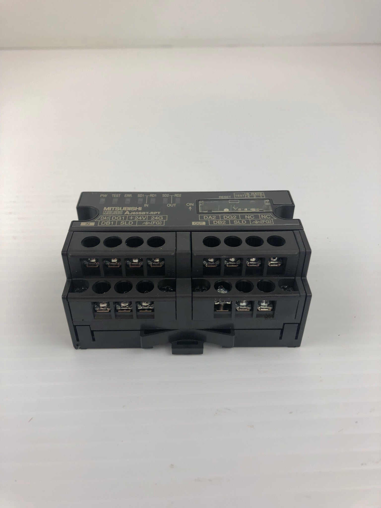 Mitsubishi AJ65SBT-RPT Repeater CC-Link Unit 24VDC 60mA