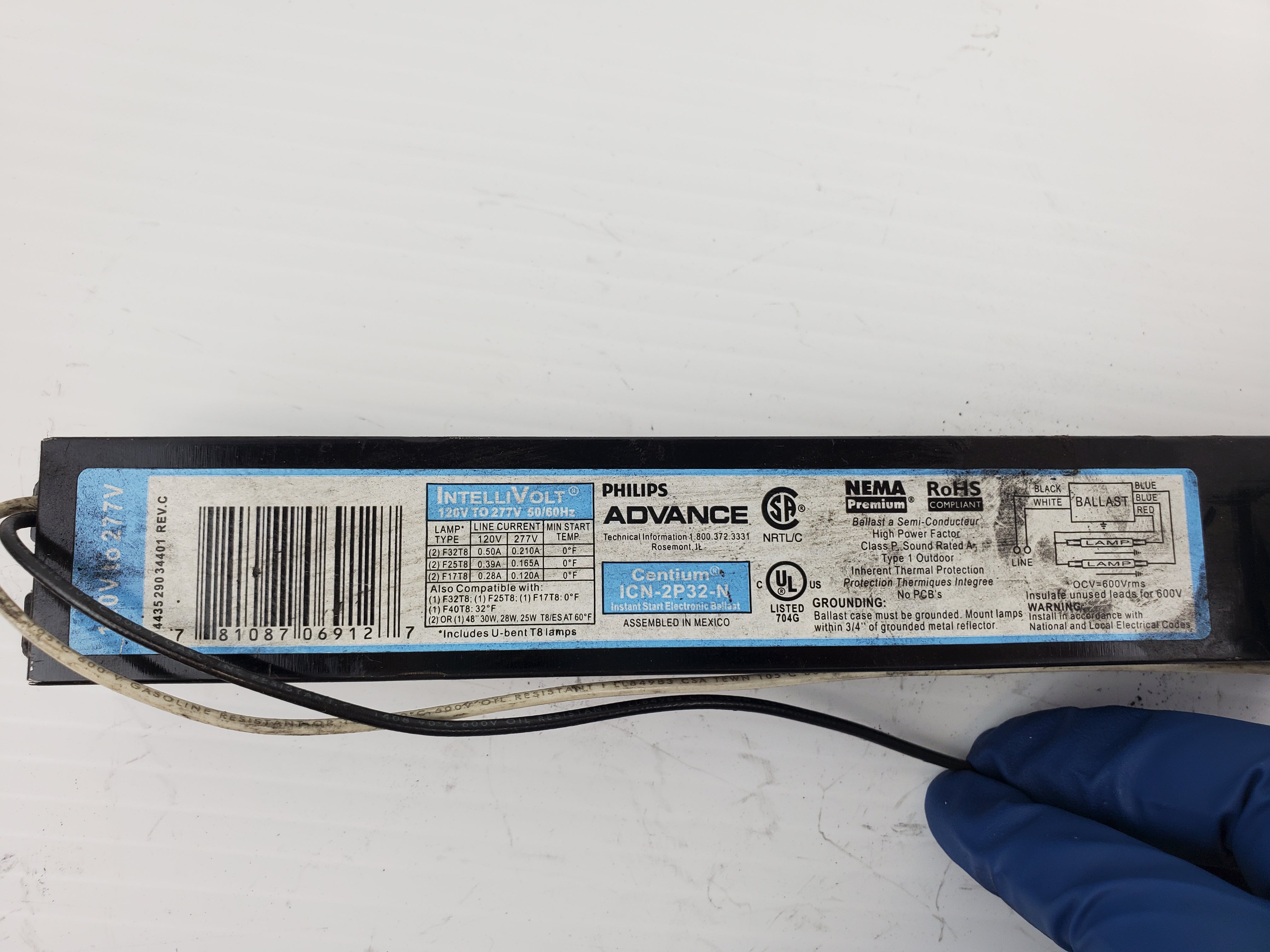 Philips Advance Centium ICN-2P32-N Instant Start Electronic Ballast 120-277V