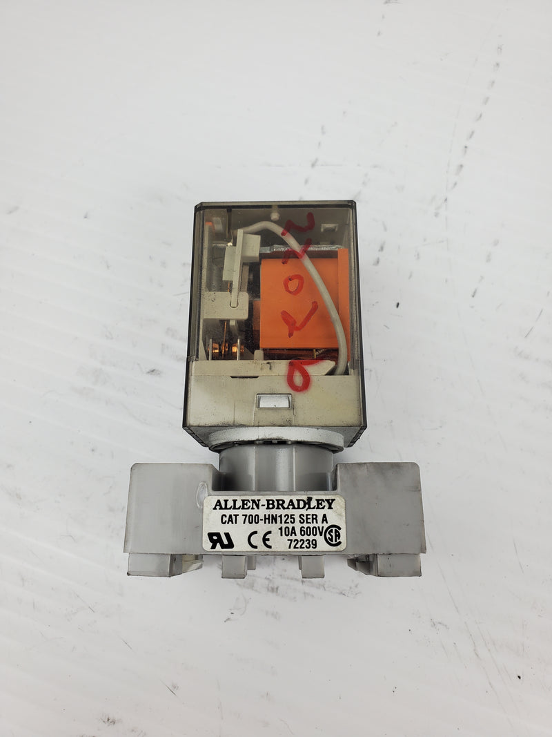 Allen-Bradley 700-HA32A1 Series D 120V Relay with 700-HN125 Series A Socket