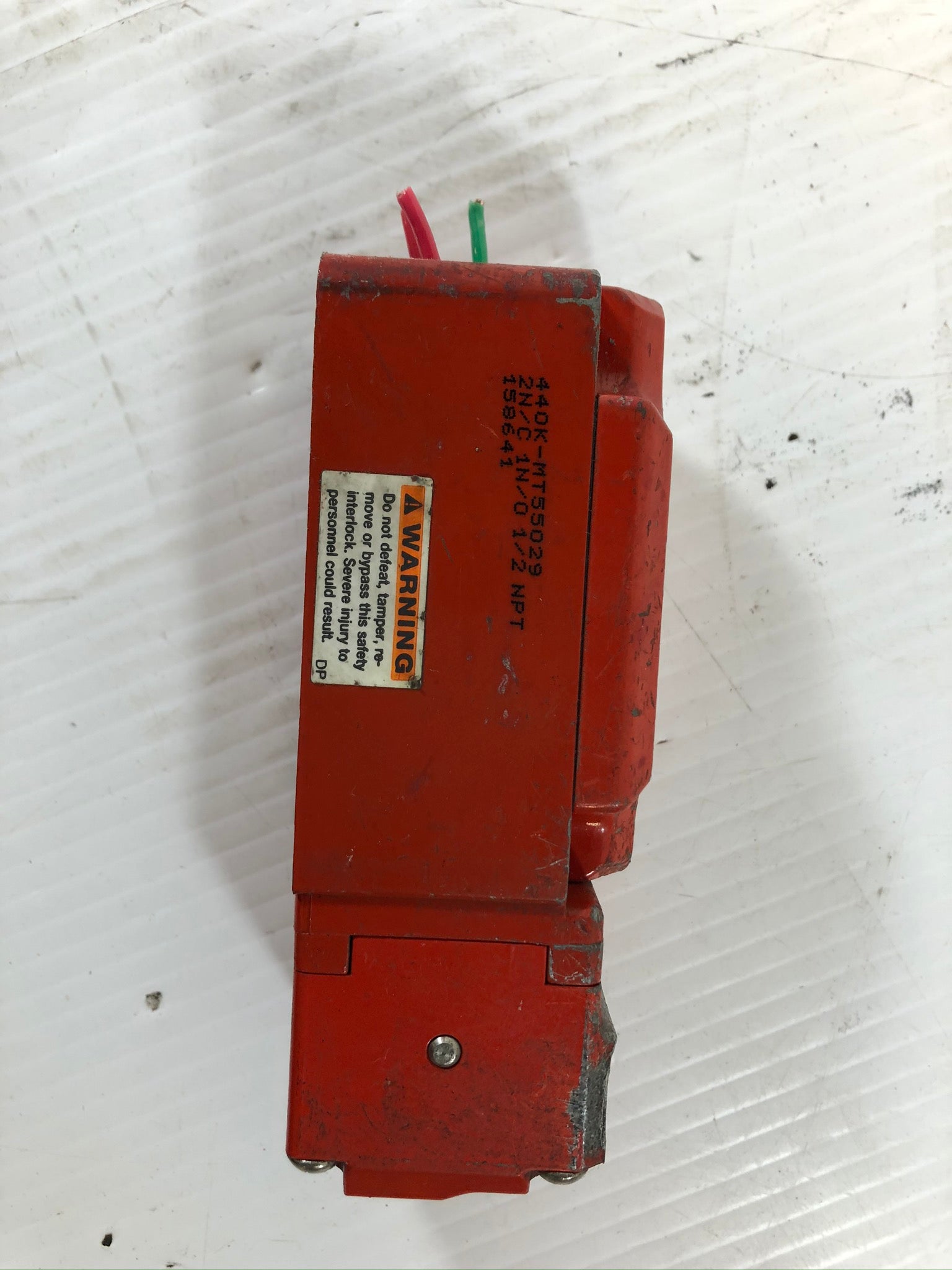 Allen-Bradley 440K-MT55029 MT-GD2 Guardmaster Safety Interlock Switch
