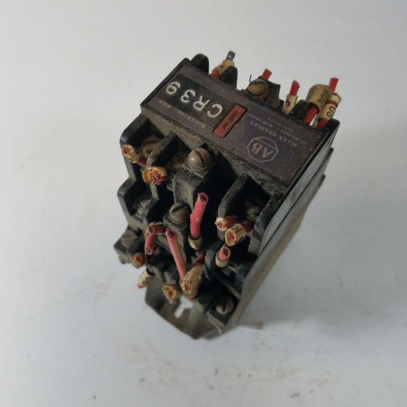 Allen Bradley 700-N400 Control Relay