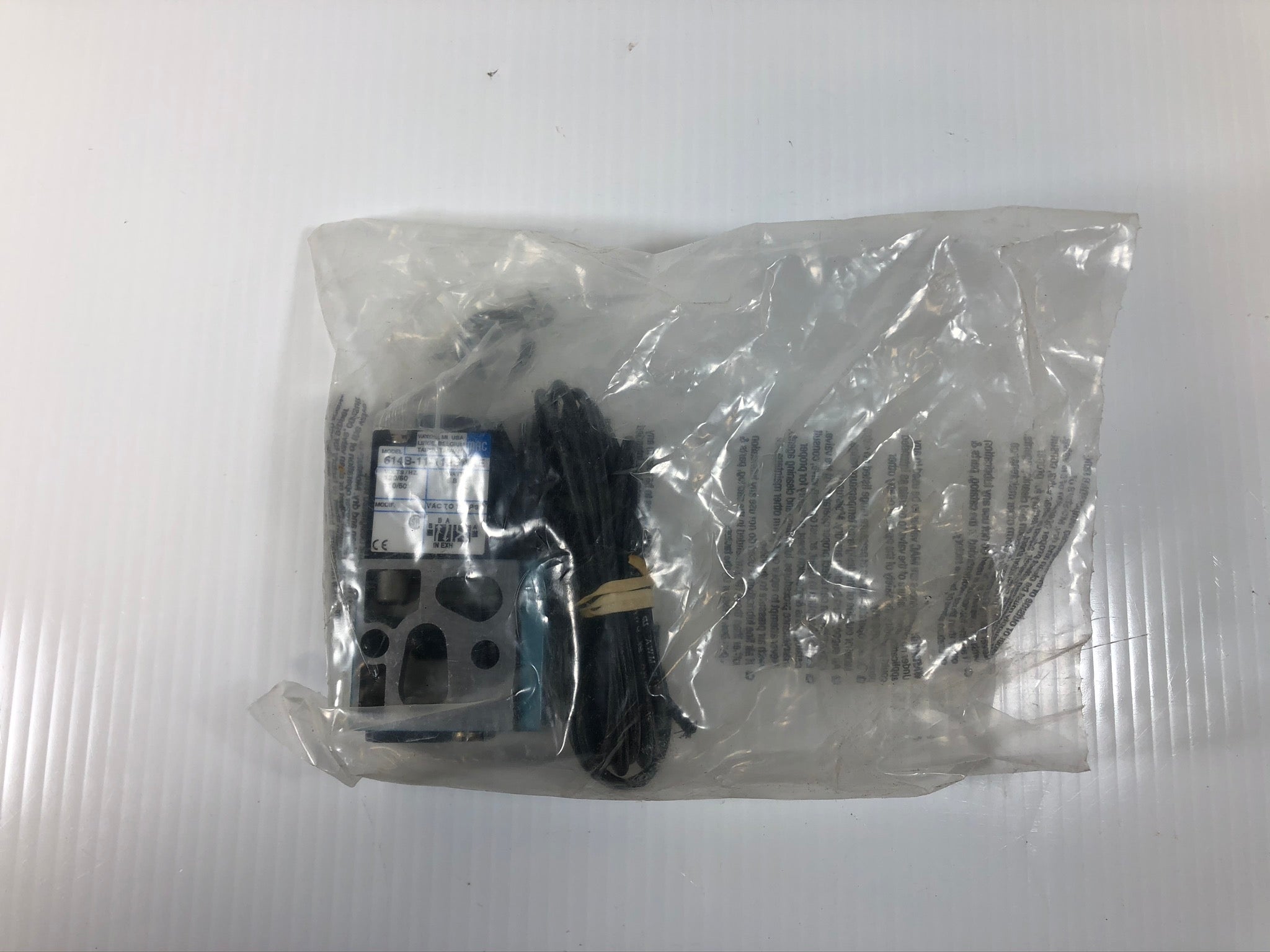 MAC 614B-11-112BAAE Solenoid Valve 110/120V 6.8W