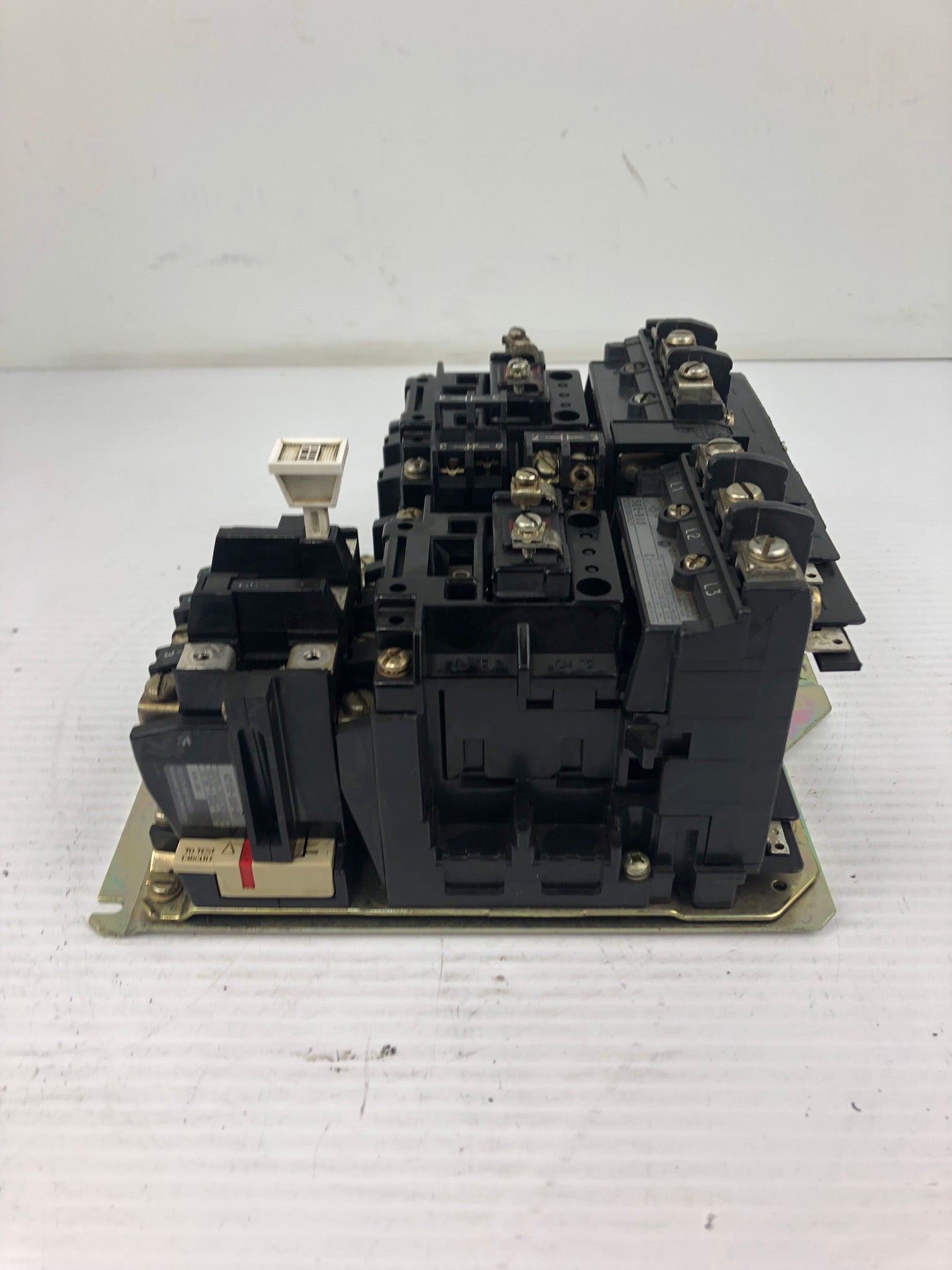 Allen-Bradley 505-B0D Reversing Motor Starter Size 1 Series C 505-BOD