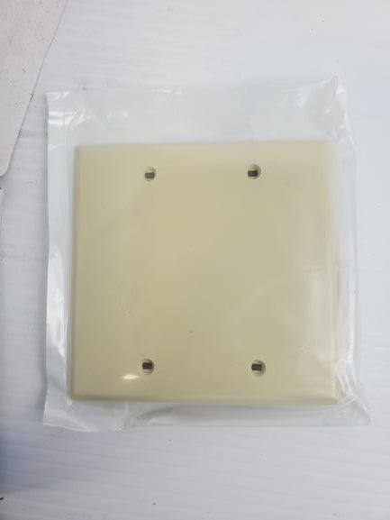 Leviton 80725-I Ivory 2G STD Blank Wallplate Thermoplastic (Box of 19)