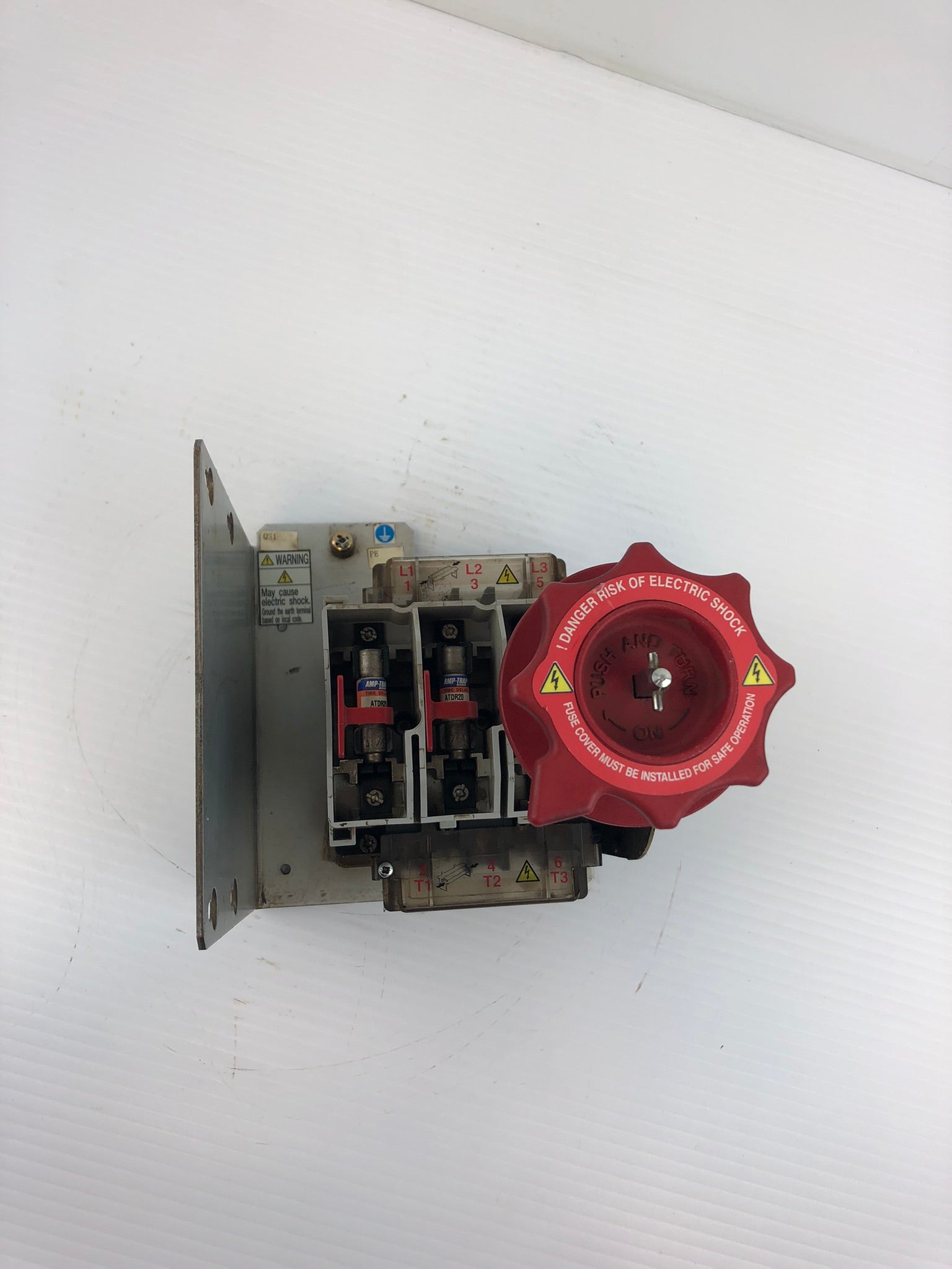 Allen-Bradley 194RF-NC030* Ser A Fused Disconnect Switch Mounted No Cover