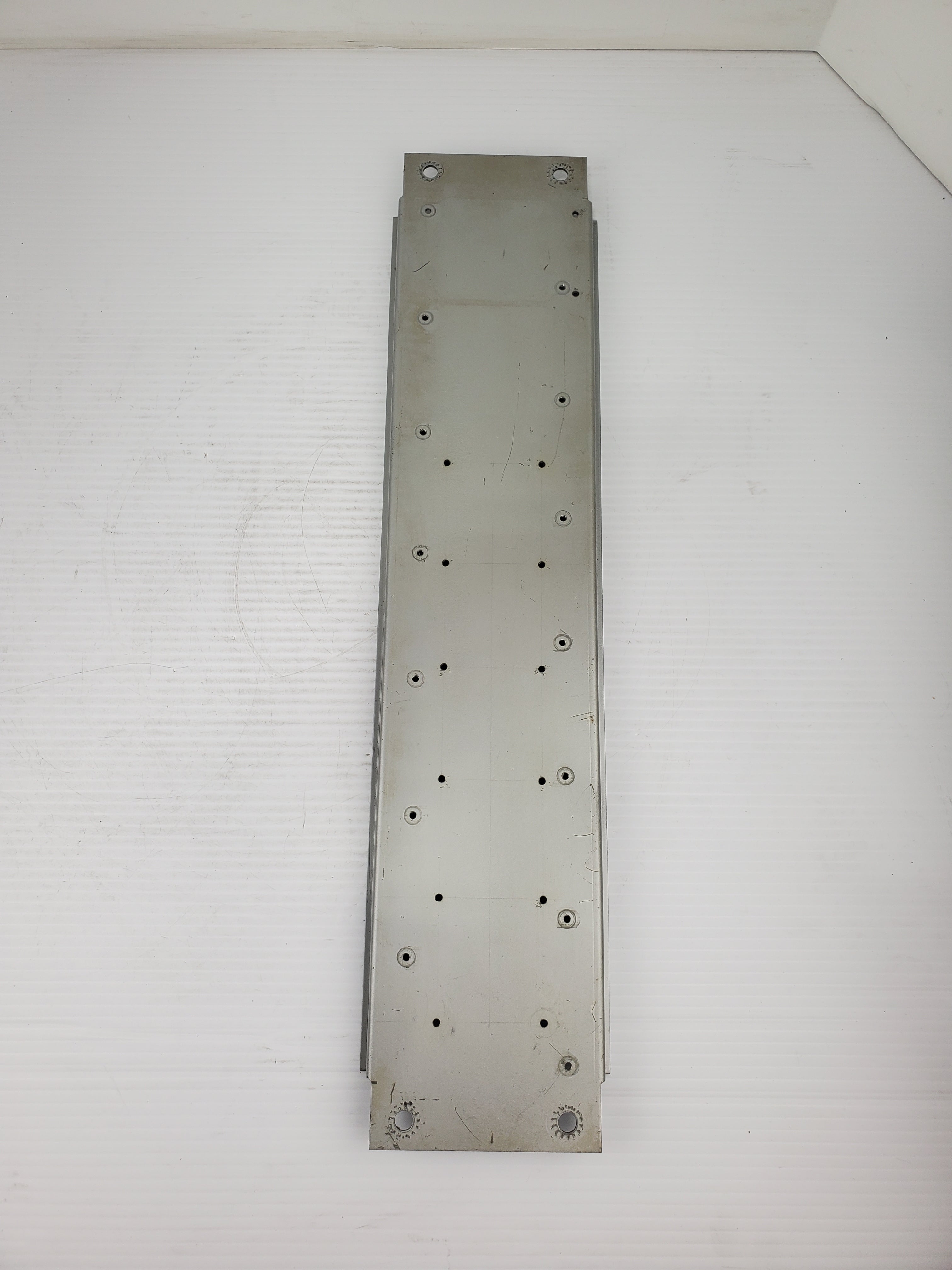 Siemens 8LX1-505 X-System Mounting Rail