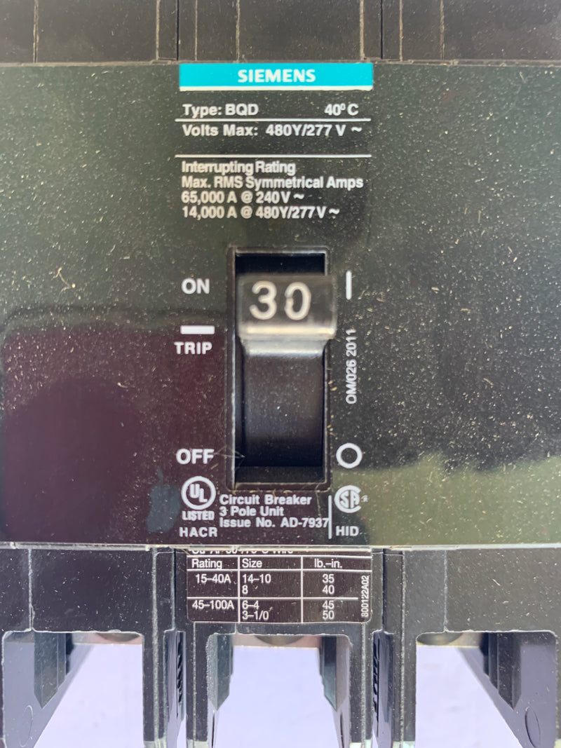 Siemens 3 Pole Type BQD IEC 60947-2 Circuit Breaker 30 Amp