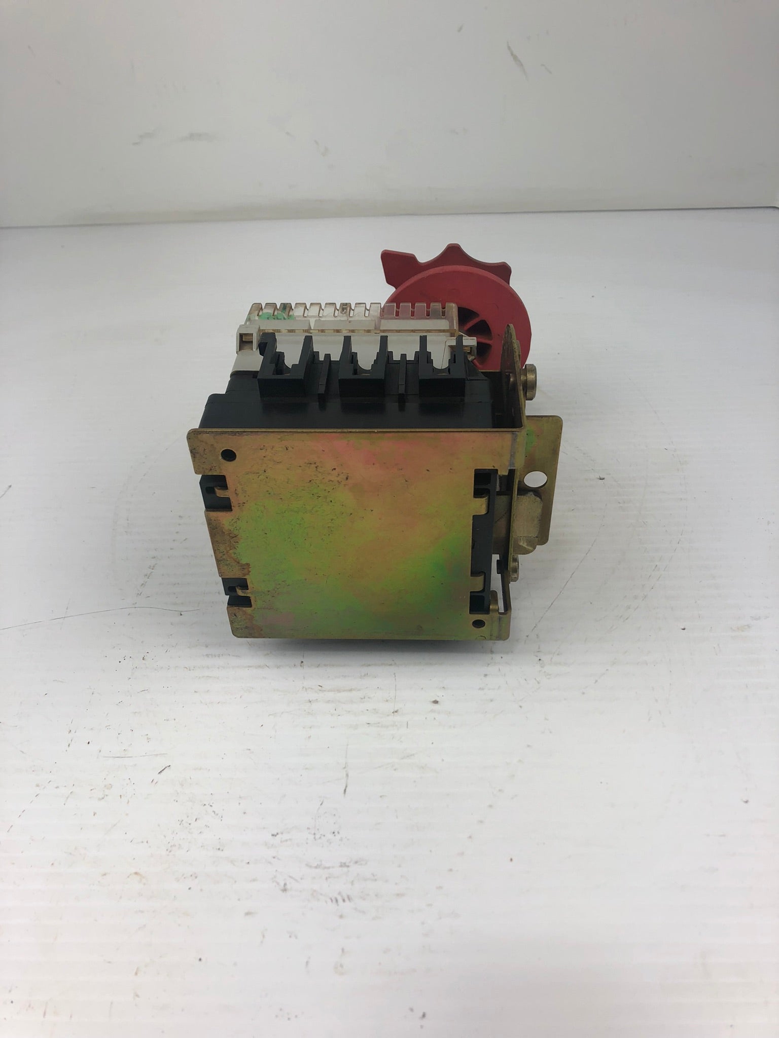 Allen-Bradley 194RF-NC030* Ser A Fused Disconnect Switch Mounted
