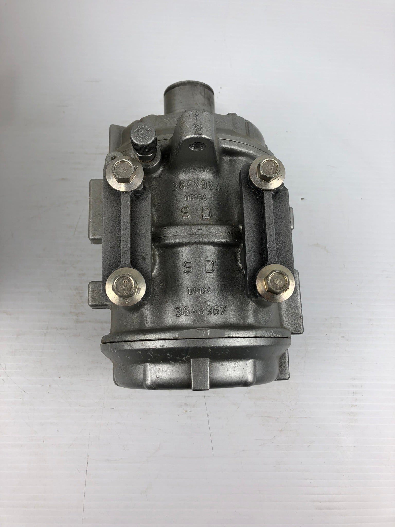 Four Seasons 57038 Compressor Remanufactured