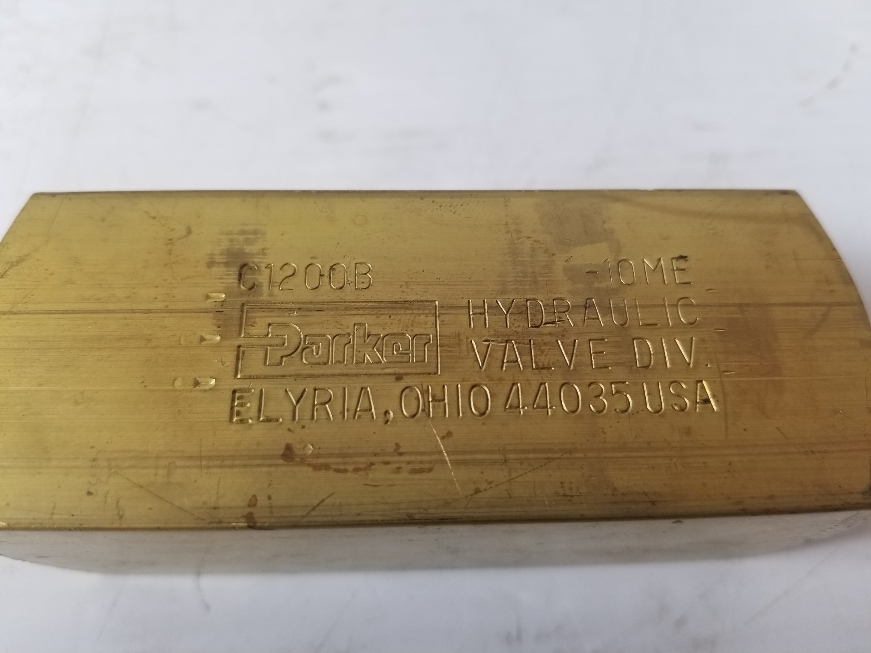 Parker C1200B Hydraulic Check Valve 2000PSI 25GPM