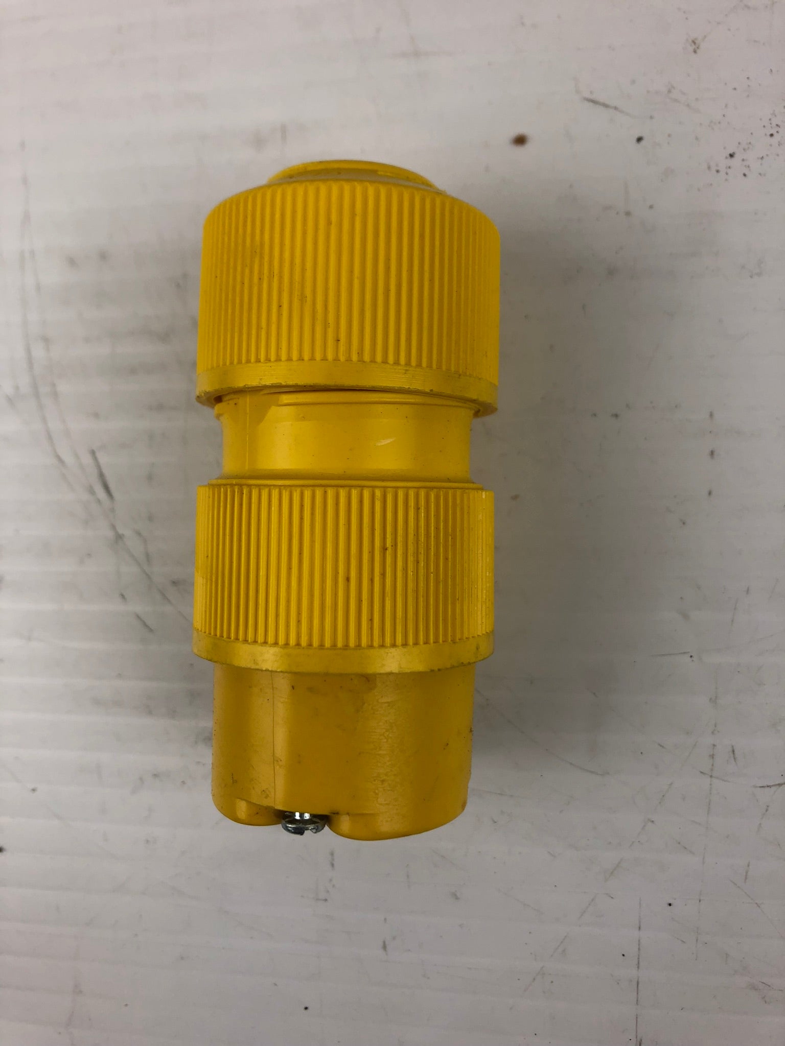 GE GLD 7555 Dyna Mate II Locking Connector 3 Pole General Electric - Box of 10