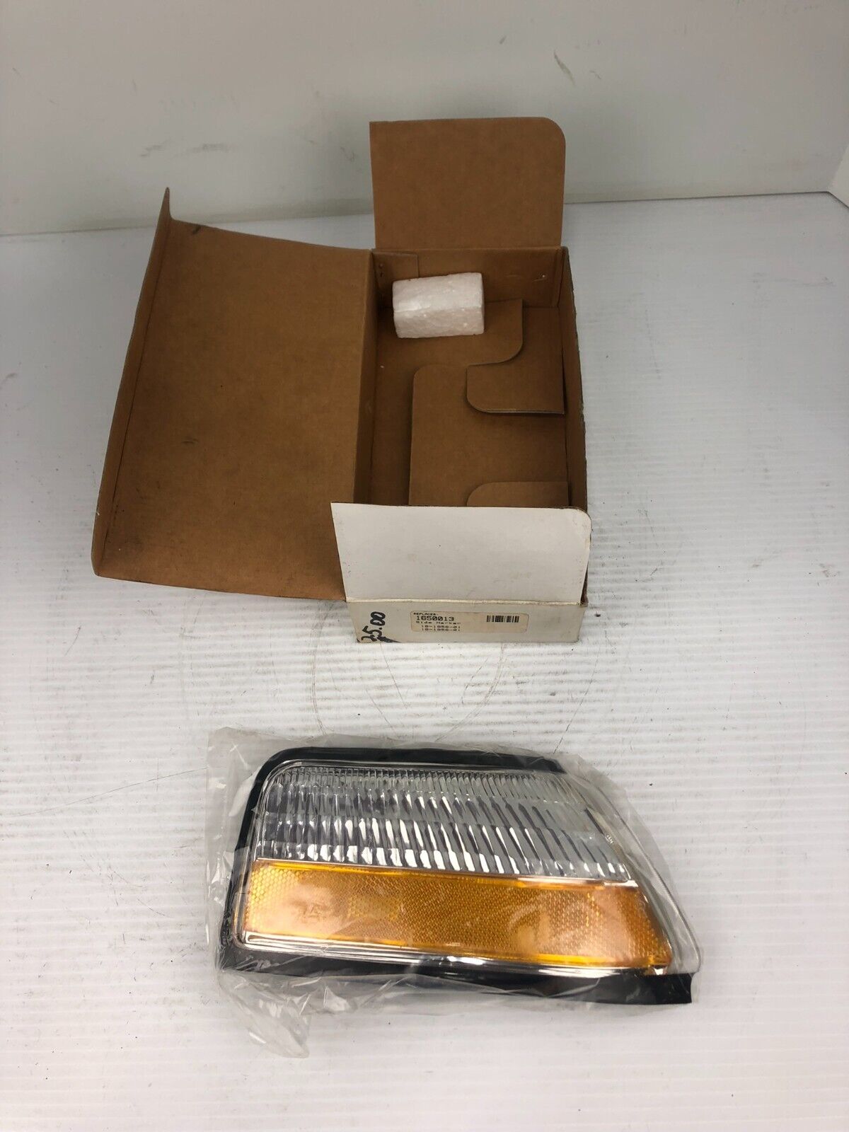 Eagle Eye 116-00949R Grand Am 89-91 Side Marker Lamp 18-1956-01