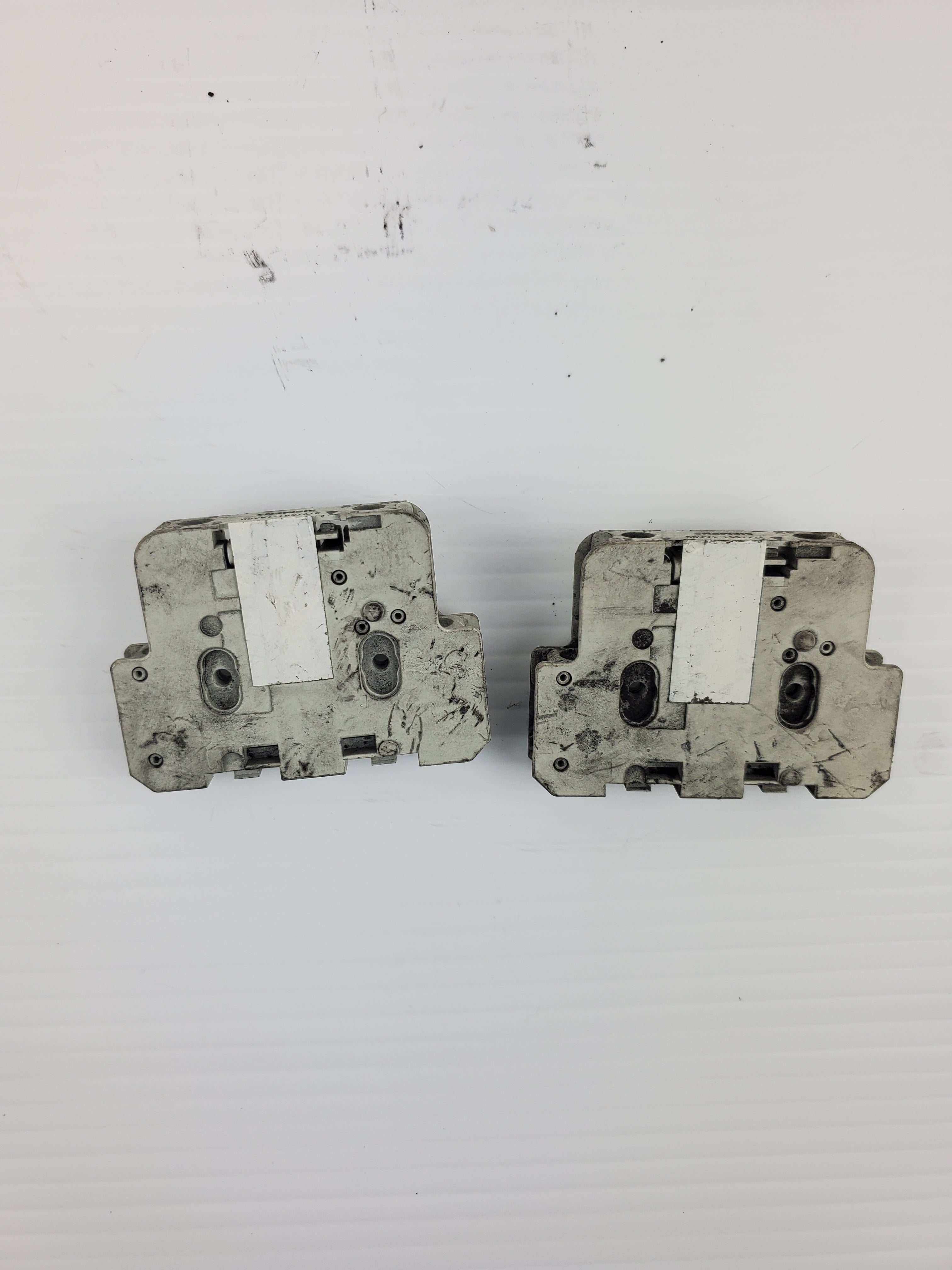 Siemens 3TY7561-1AA00 Auxiliary Contact Switch Block Screw Terminal (Lot of 2)