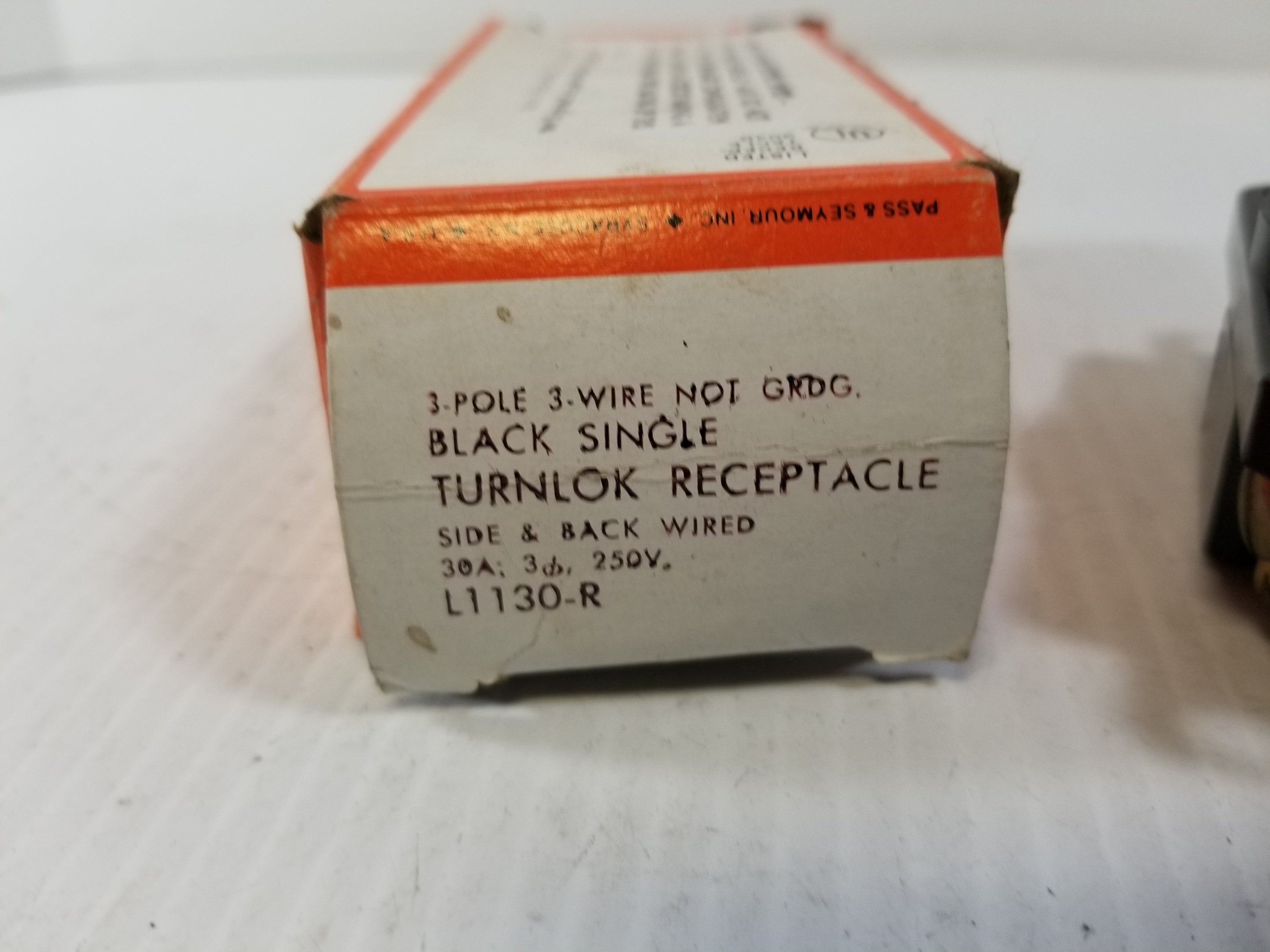 Pass & Seymour L1130-R 3P3W Turnlok Receptacle Black