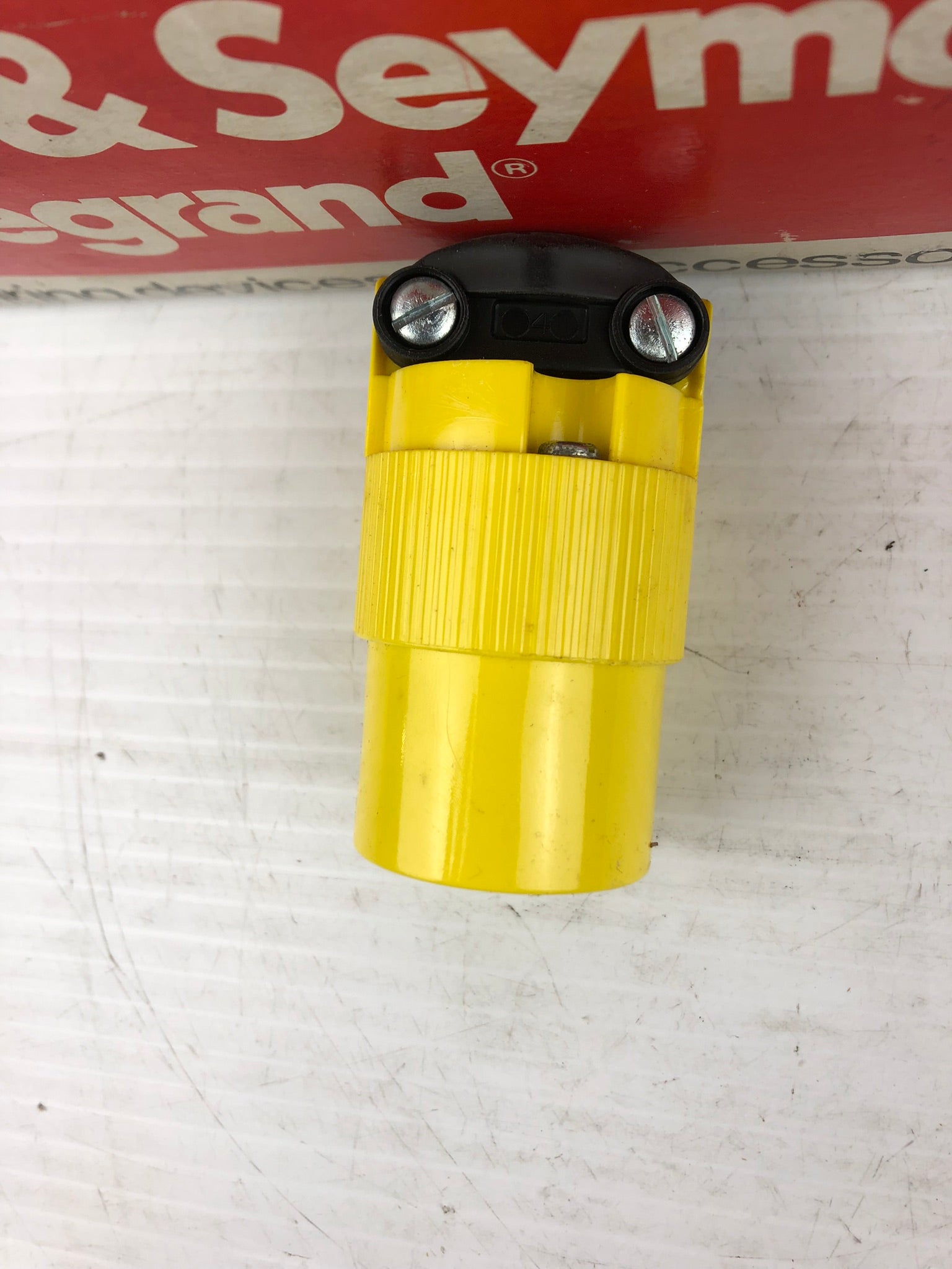 Pass & Seymour 7555-6 Receptacle 10A-250V 15A-125V - Box of 10