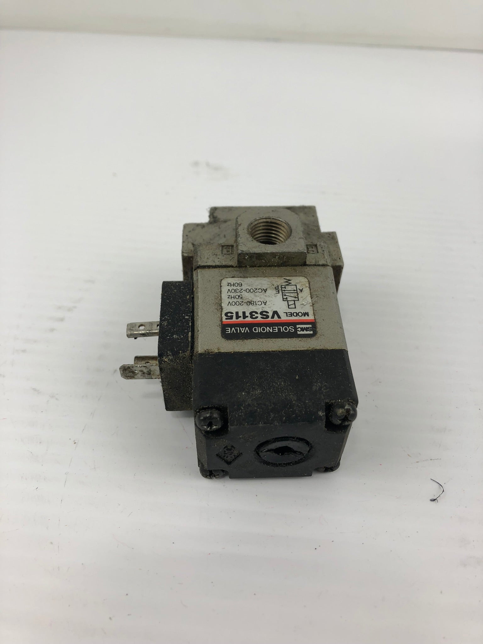 SMC VS3115 Solenoid Valve AC180-200V 50 Hz / AC200-230V 60Hz