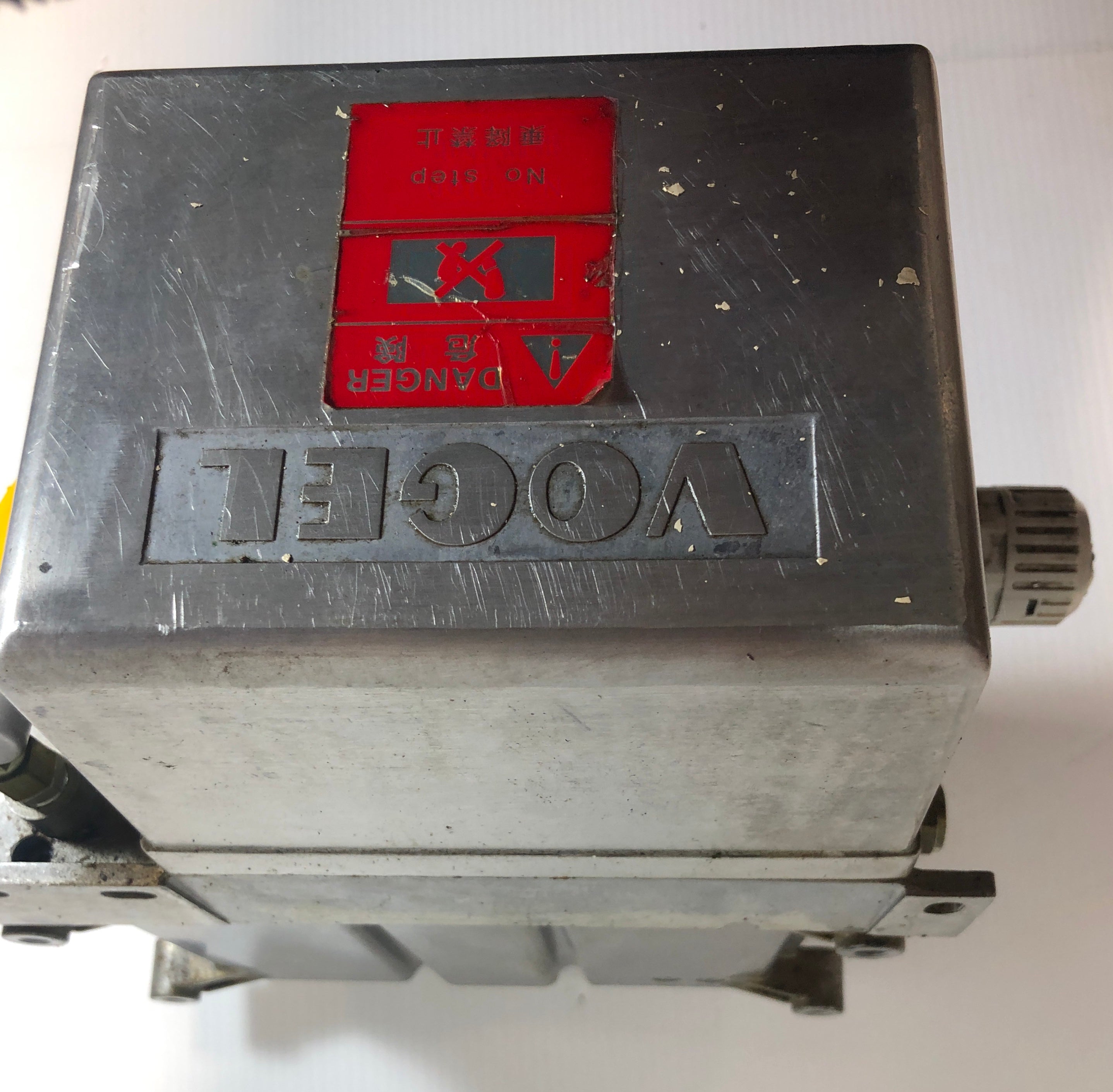 SKF Vogel MKU2-BW15-2F003J 中央潤滑システム ポンプ 220v