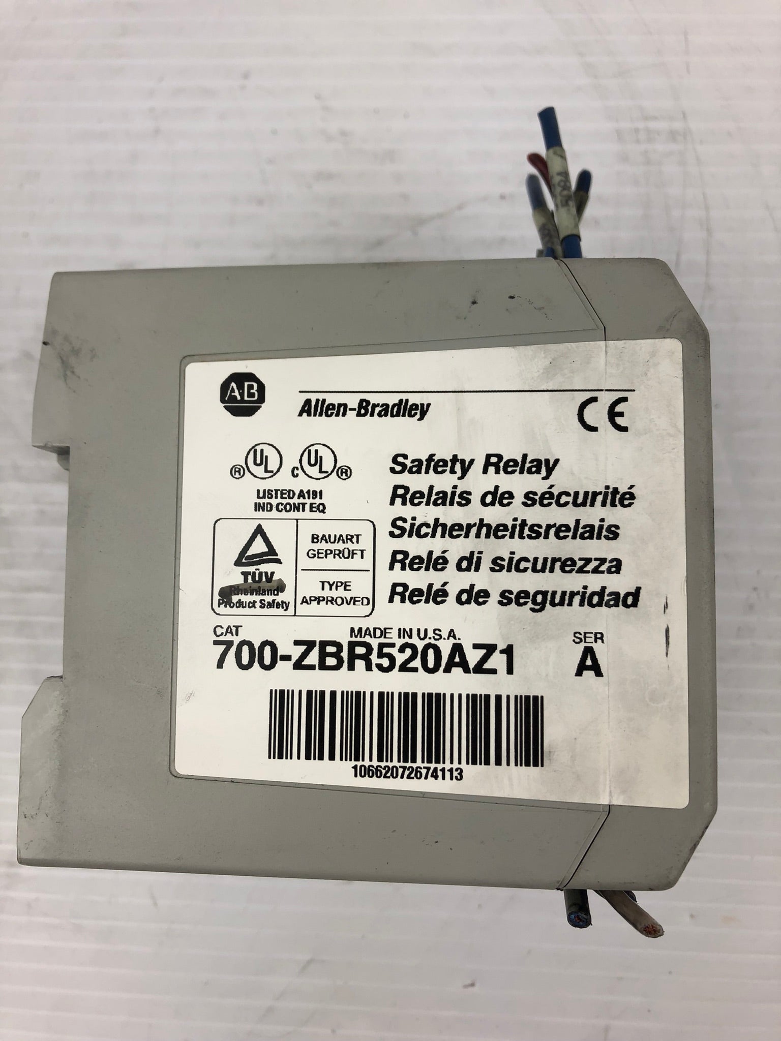 Allen-Bradley 700-ZBR-520AZ1 Safety Relay Series A 120 V 50/60 Hz