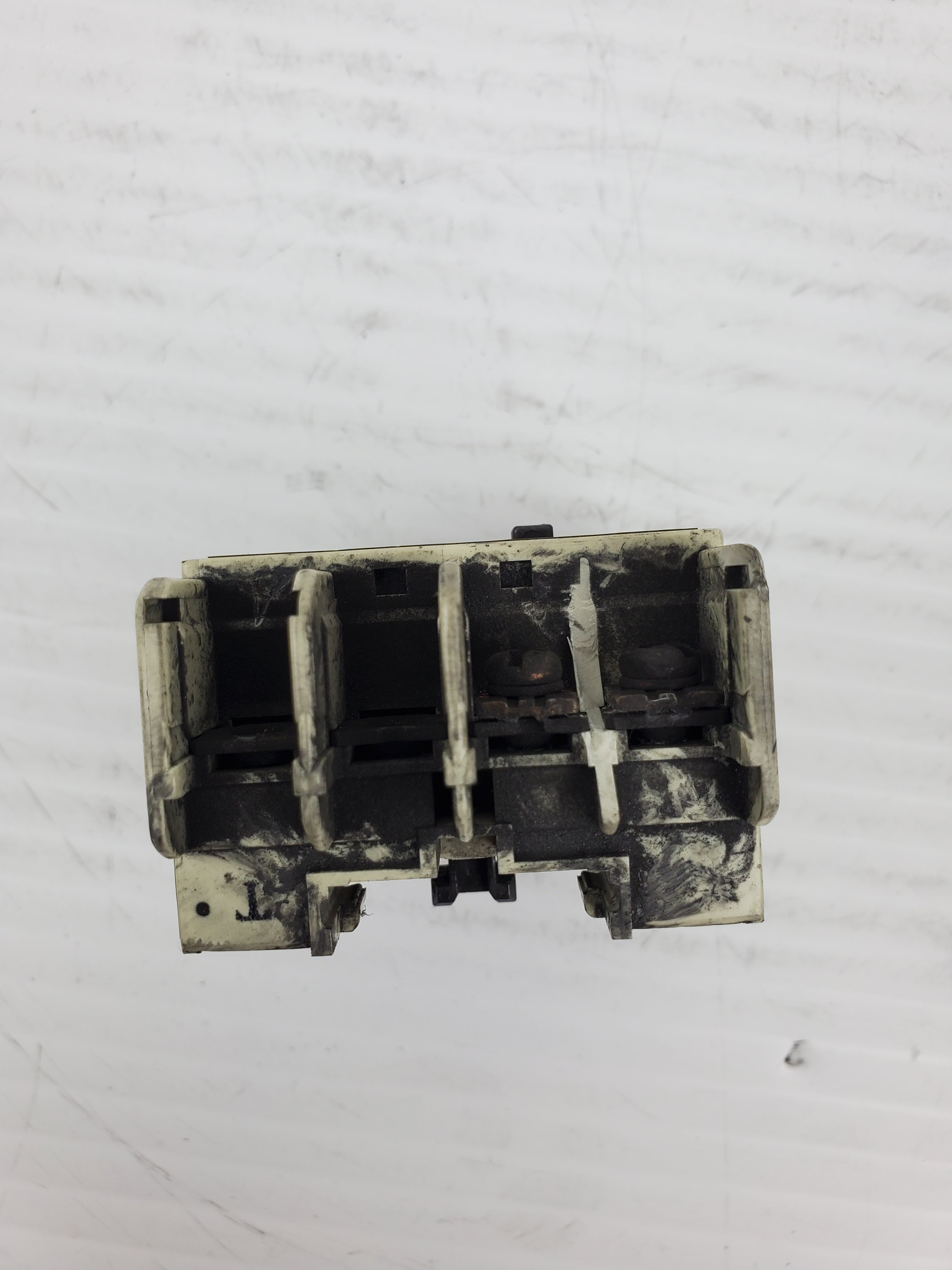 Fuji Electric SZ-A22 Auxiliary Contact A600 Q300