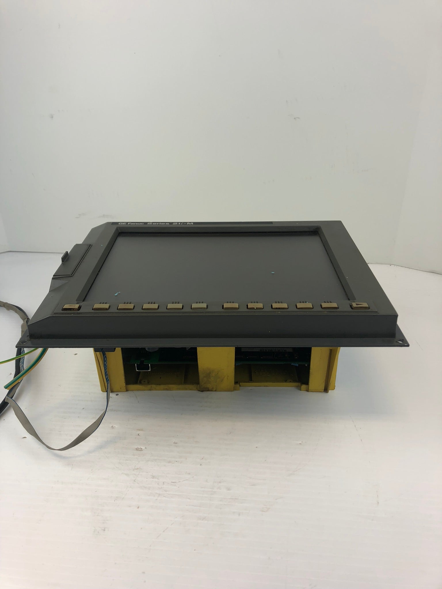 Fanuc A02B-0247-B616 Operator Control Panel Series 21i-MA Number E00900976