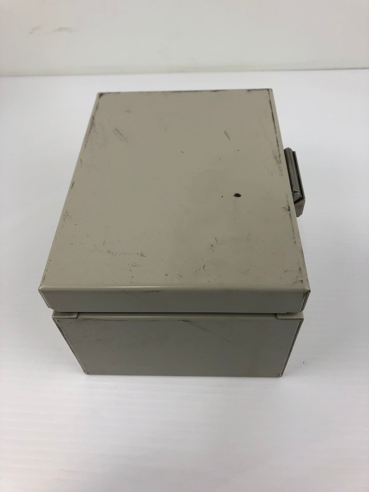 Hoffman 20759 Junction Box Enclosure 6724047 - 8"x5"x6"