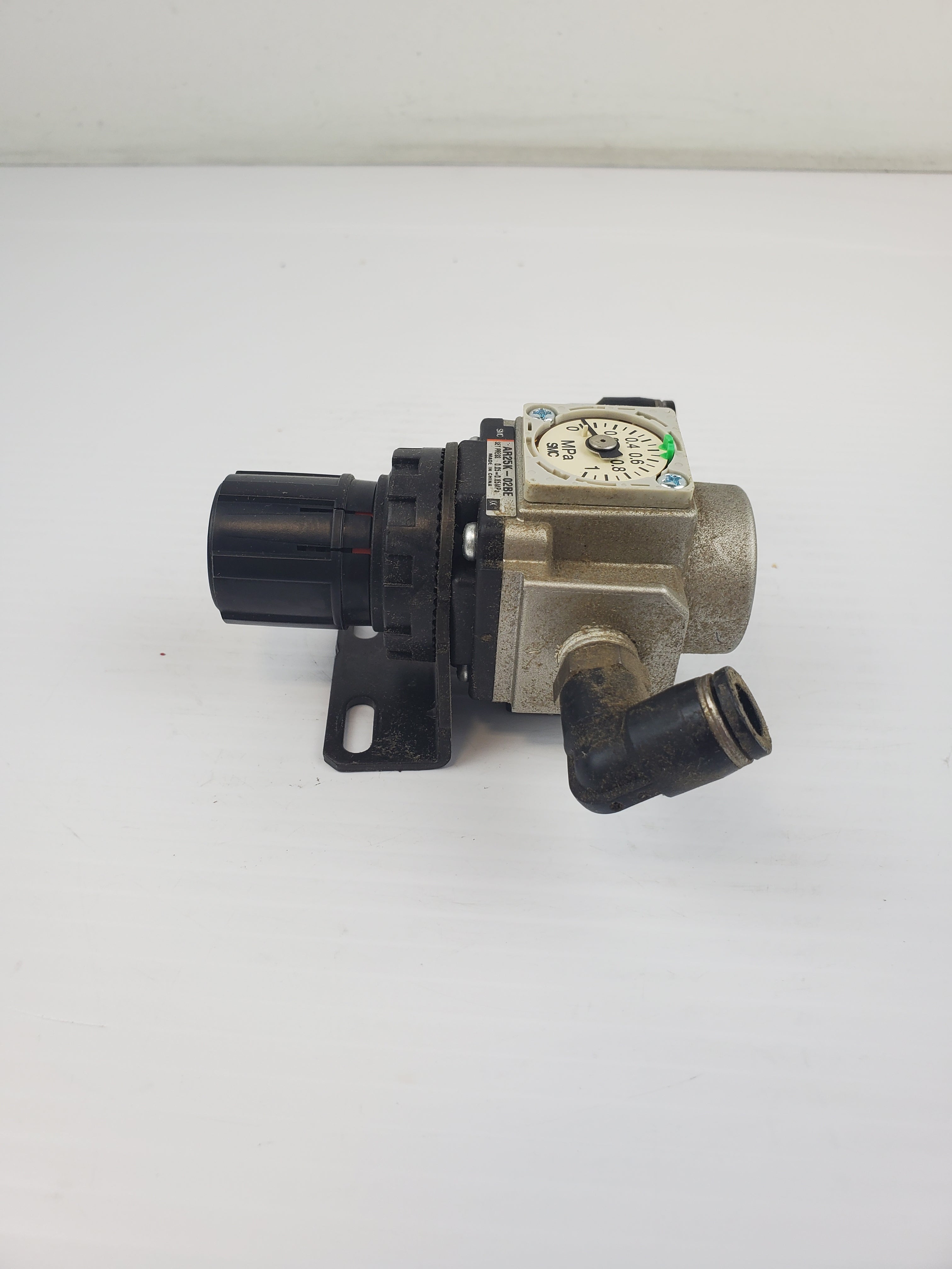 SMC AR25K-02BE Regulator Set Press 0.05-0.85MPa