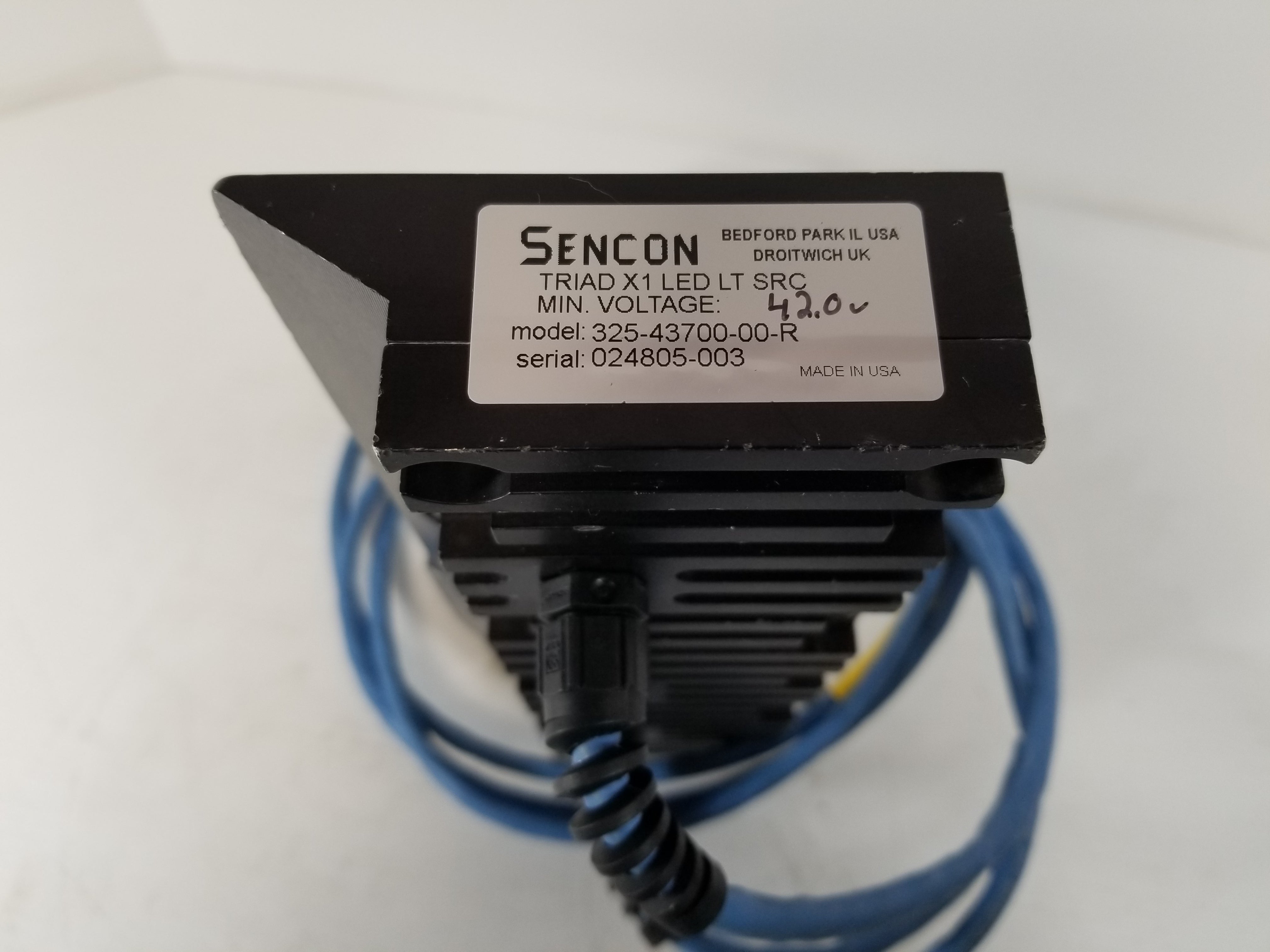 Sencon 325-43700-00-R LED Illumination Bar Switch