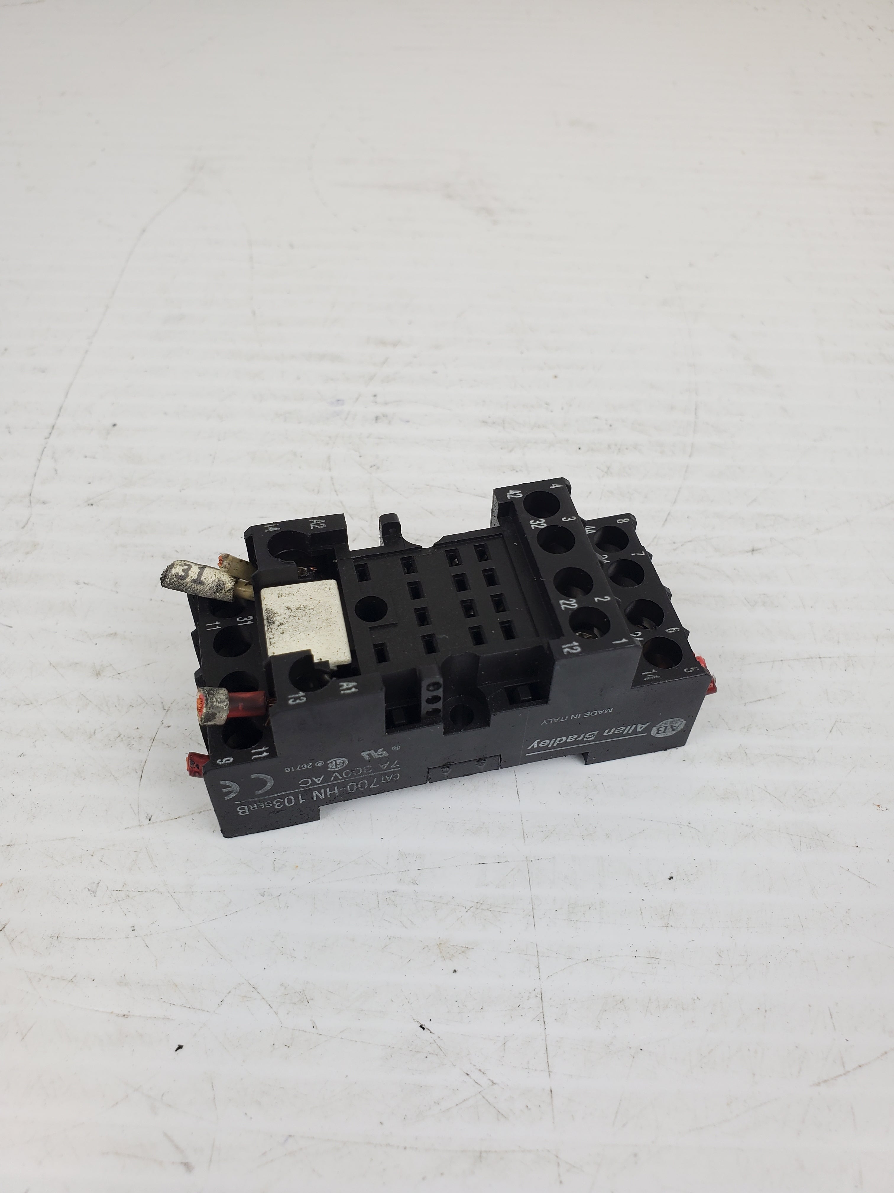 Allen-Bradley 700-HN 103 Relay Socket