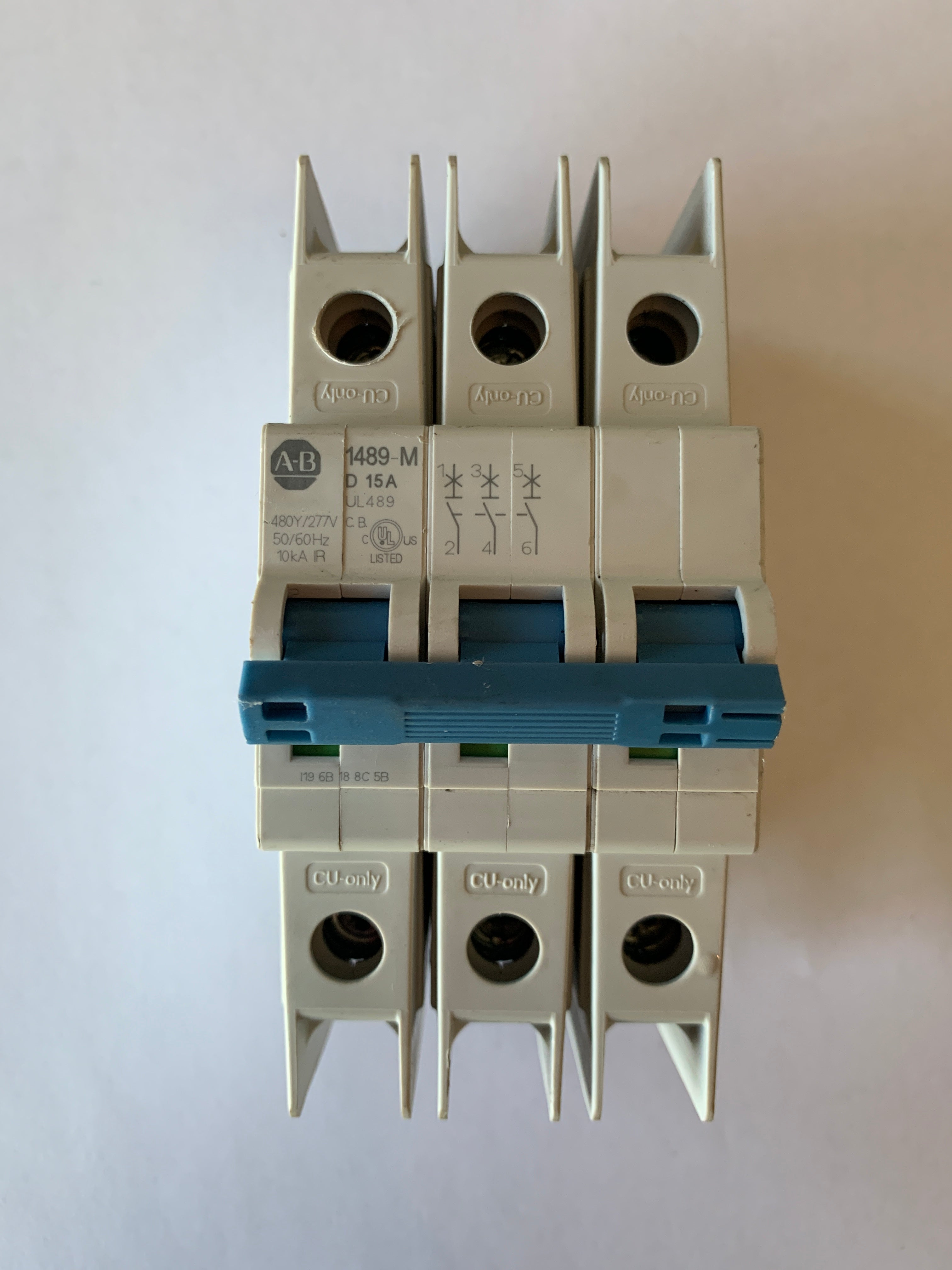Allen-Bradley 1489-M3D150 Circuit Breaker Series D 3 Pole 15A 480Y/277V 1489-M