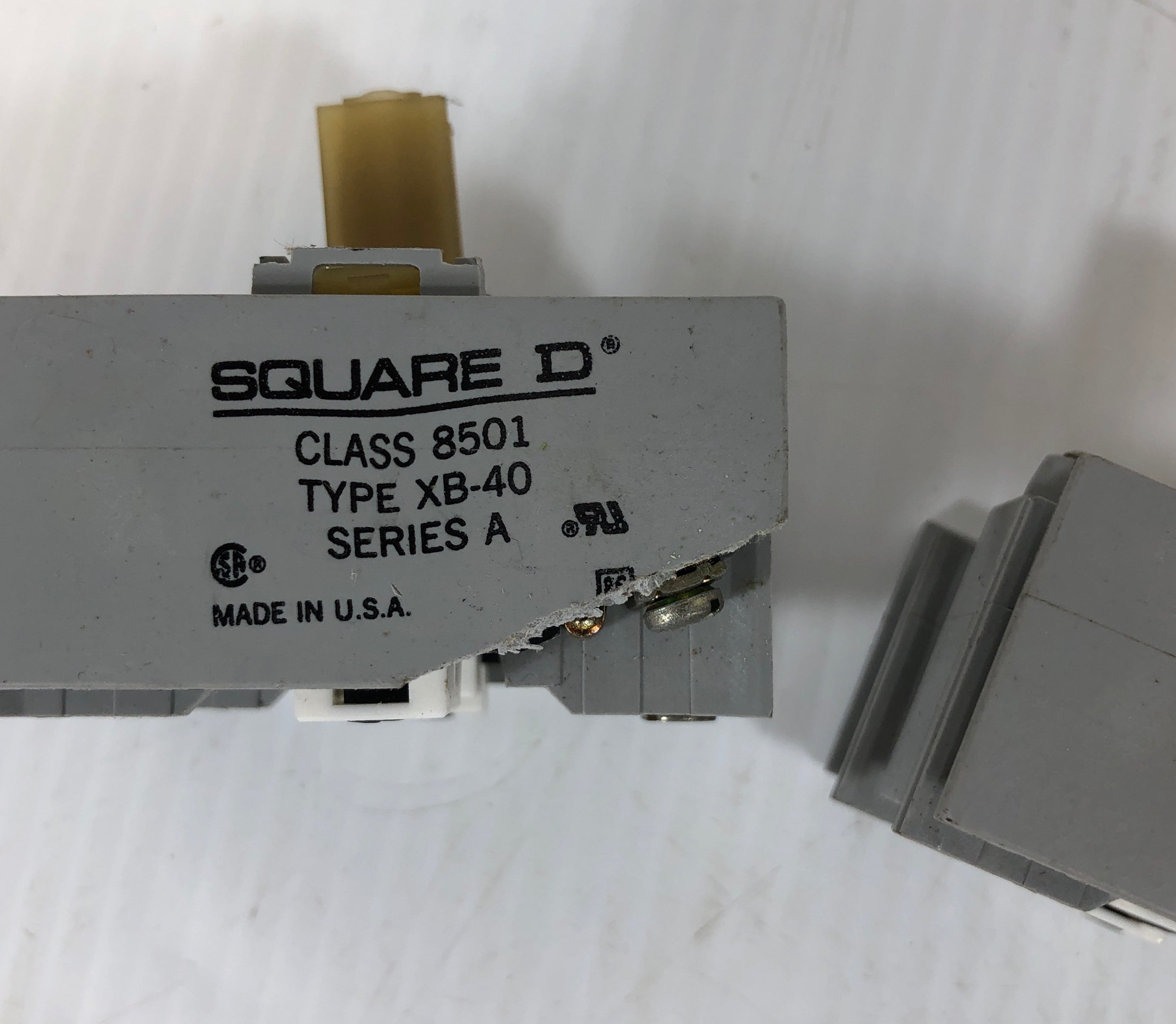 Square D 8501XB40 Relay Series A 8501 XB-40 - Lot of 2