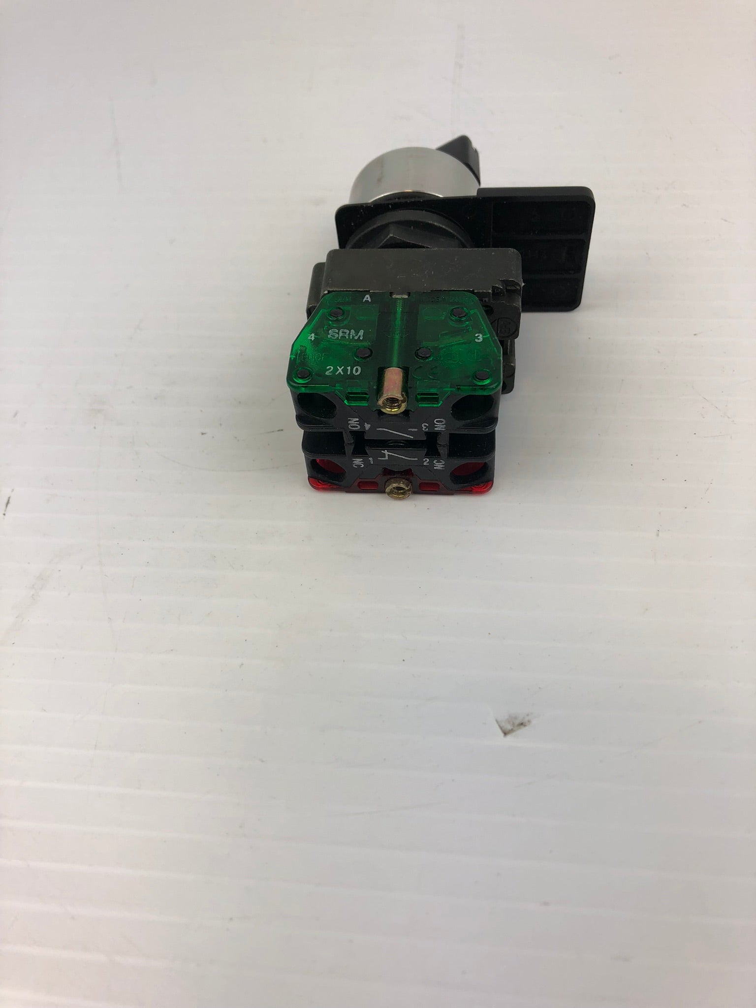 Allen-Bradley Switch Contact Block 2X01 2X10 "Rollers Auto Open" Series A