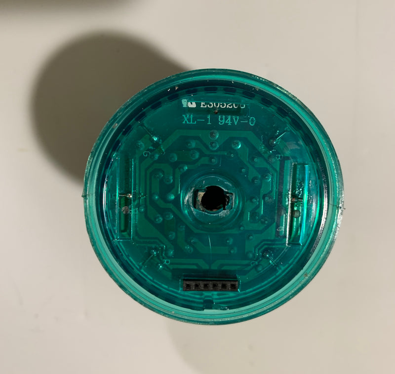 Q-Light Green Lens E305208 XL-1 94V-0